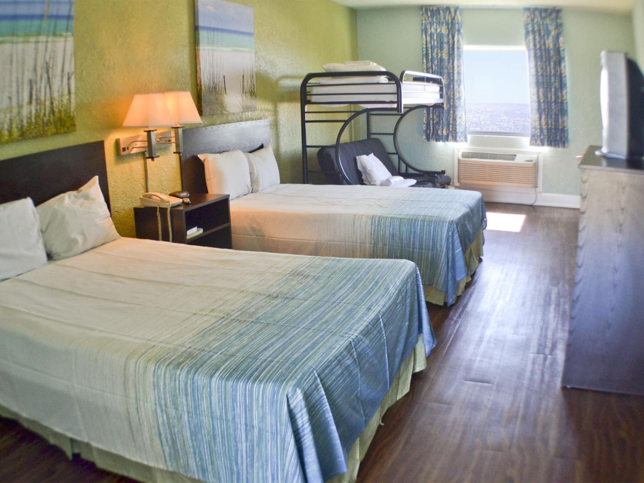Standard Double Room with Bunk Bed - Gulf Side  - Photo 3