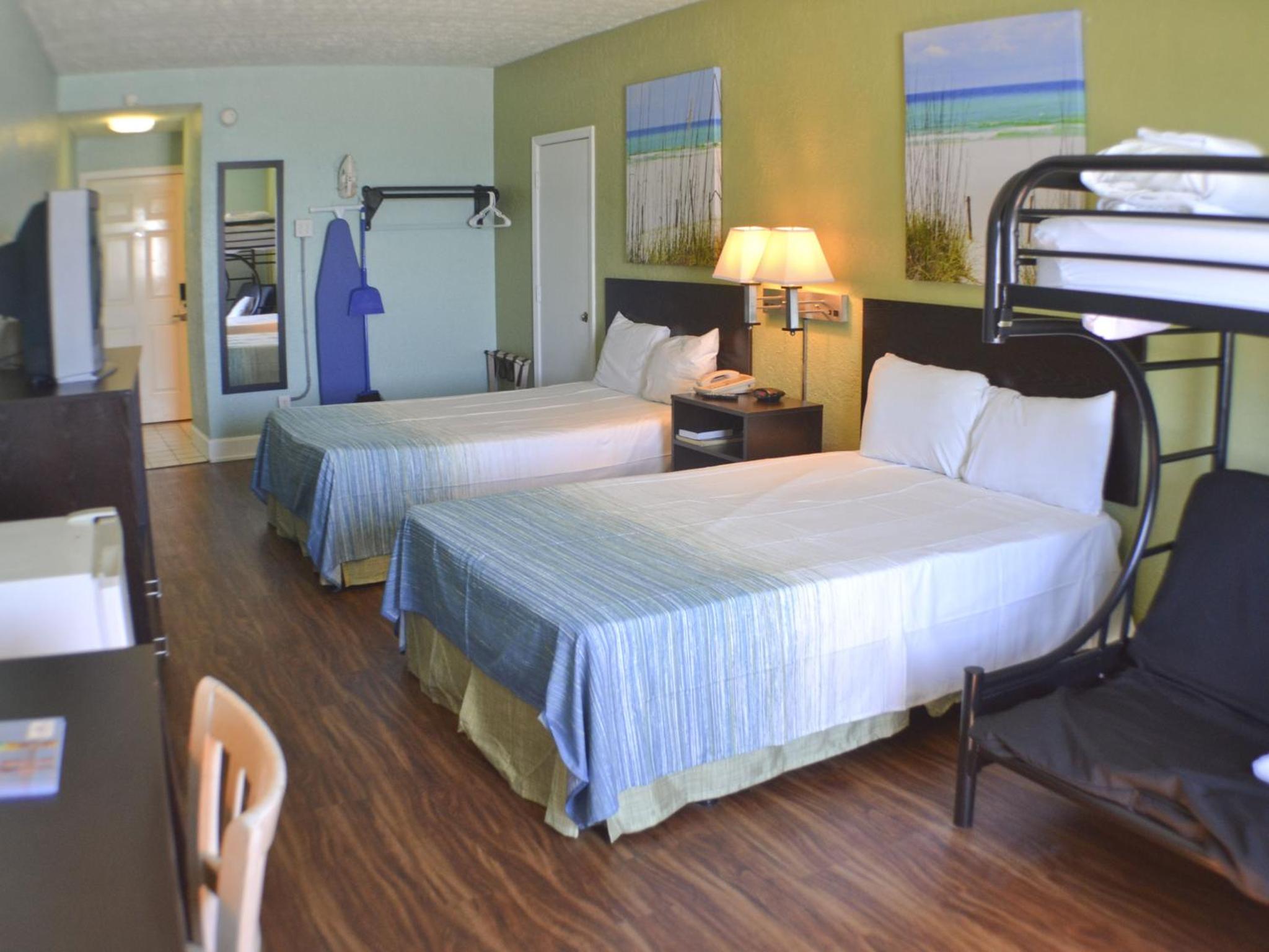 Standard Double Room with Bunk Bed - Gulf Side  - Photo 5