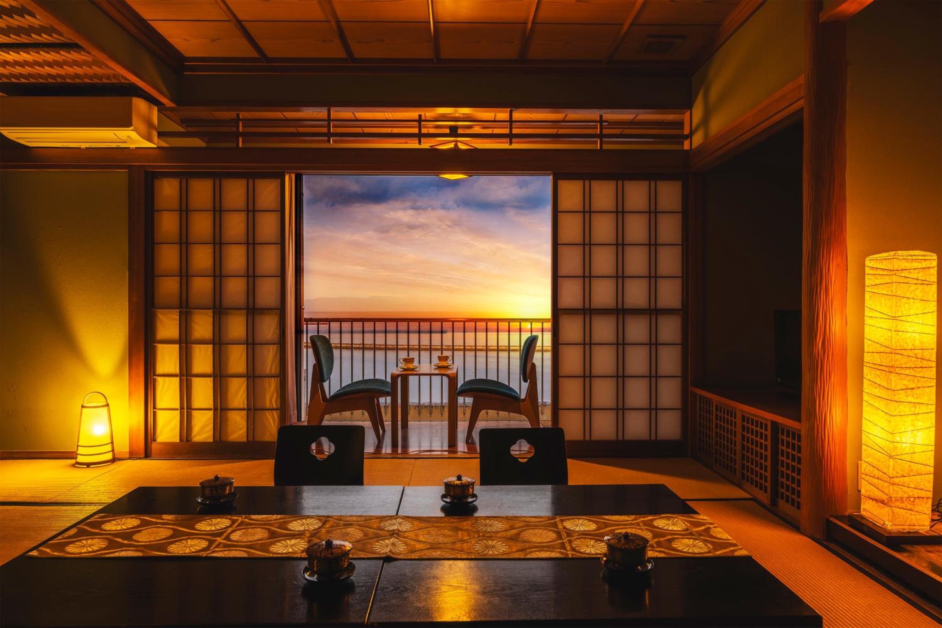 Superior Family Room