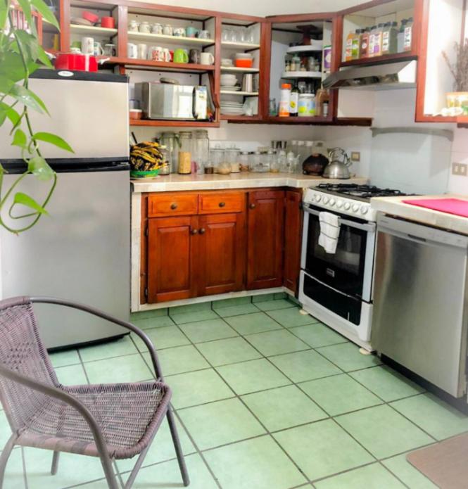 Economy Quadruple Room with Shared Bathroom