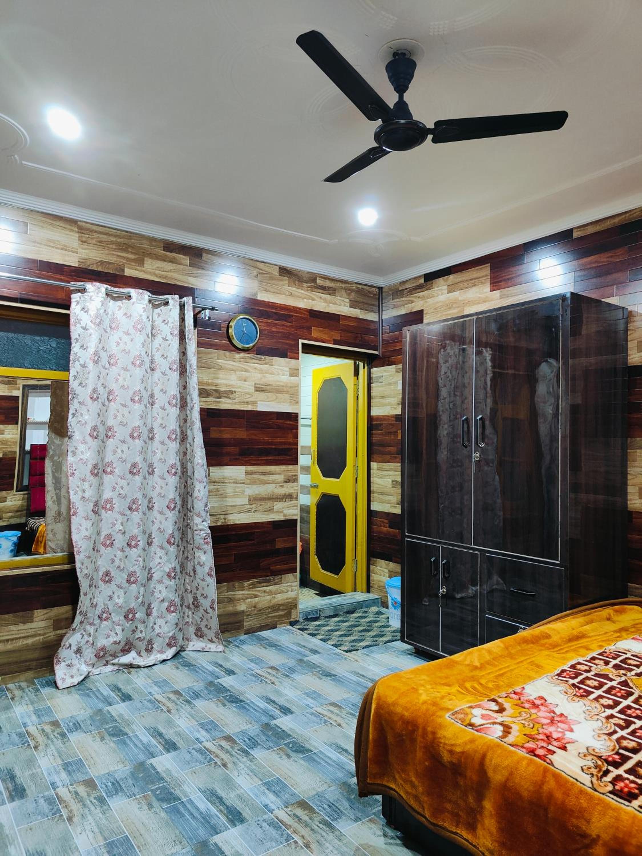 Double Room with Private Bathroom photo 3