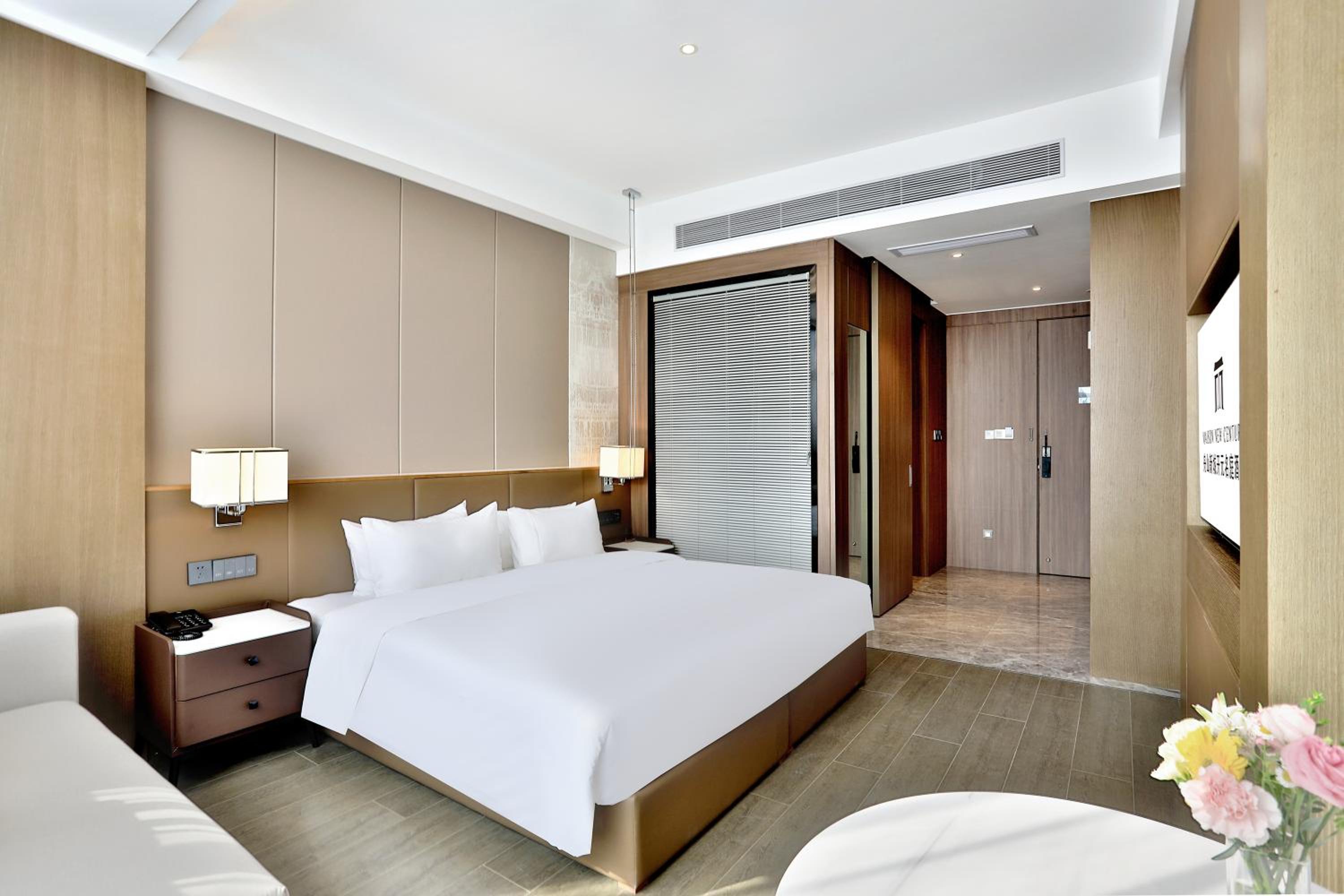 Deluxe Queen Room photo 1