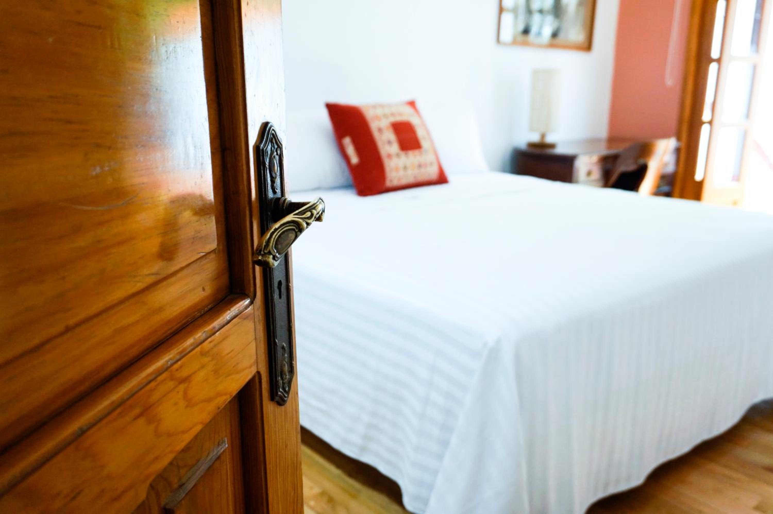 Deluxe King Room photo 3
