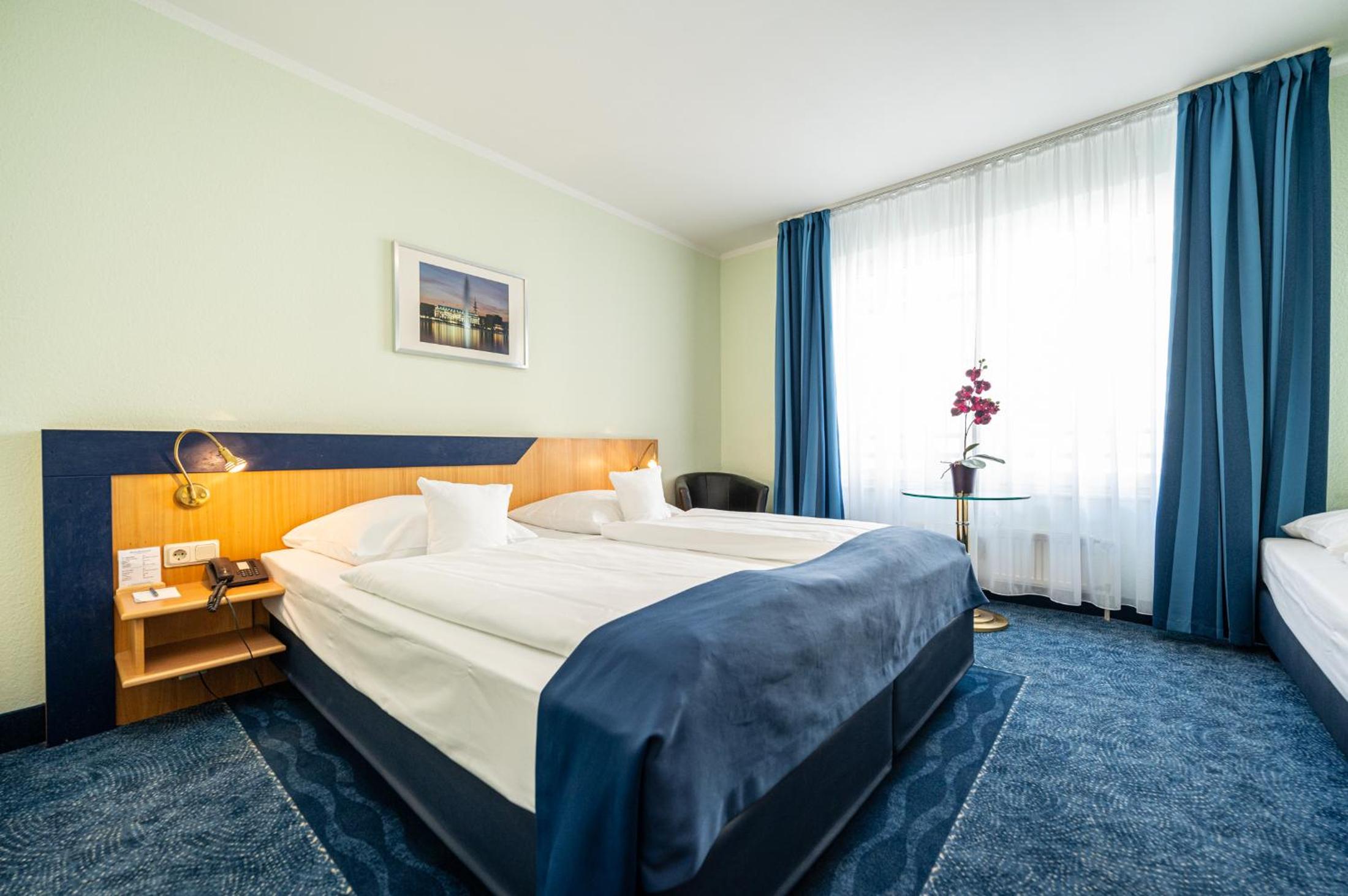 Triple Room - Photo 7