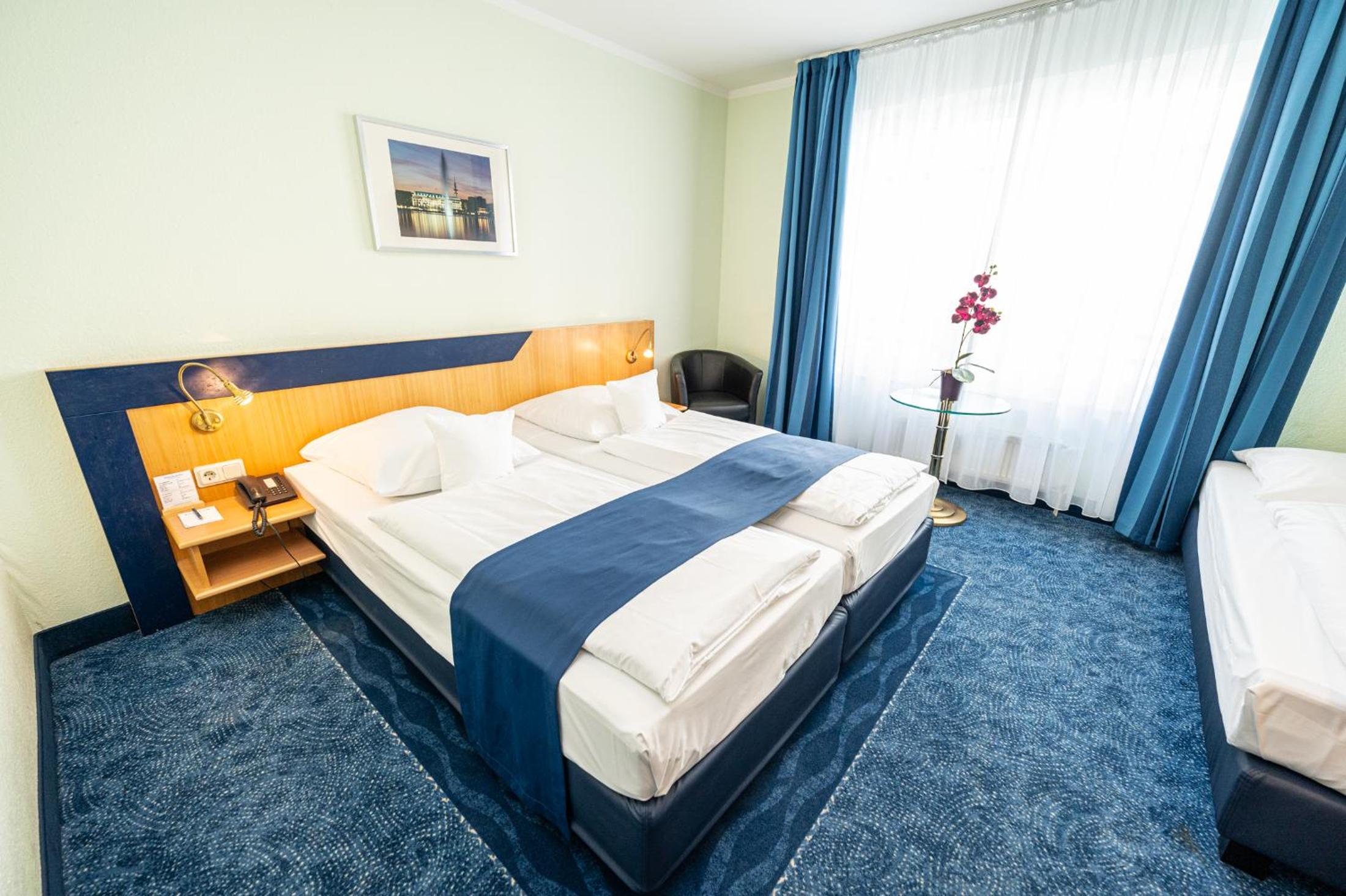 Triple Room - Photo 8