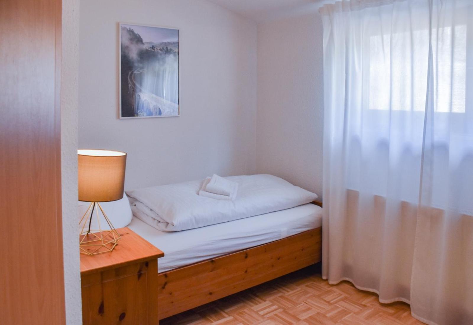 Small Twin Room photo 3
