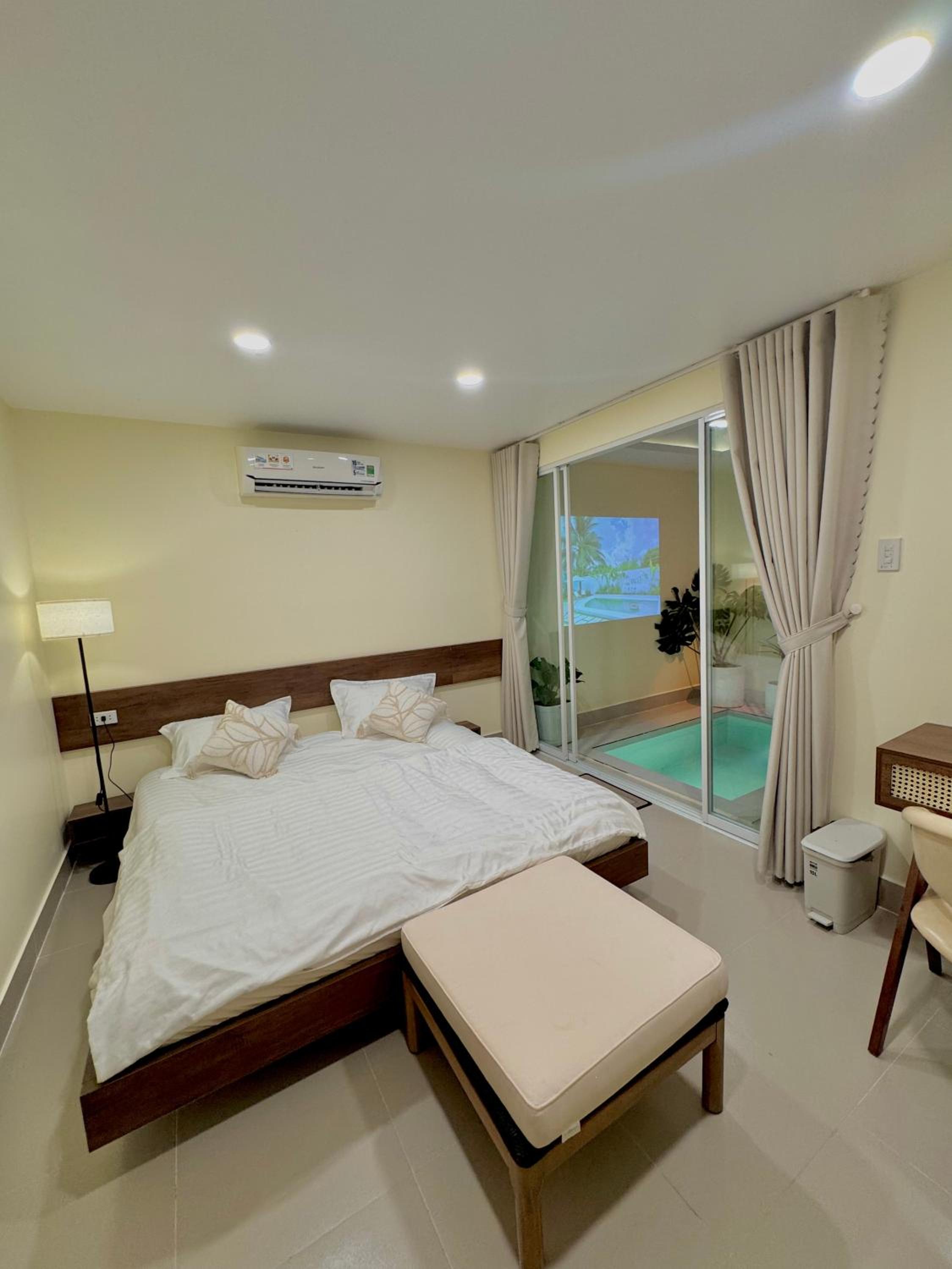 Double Room with Spa Bath