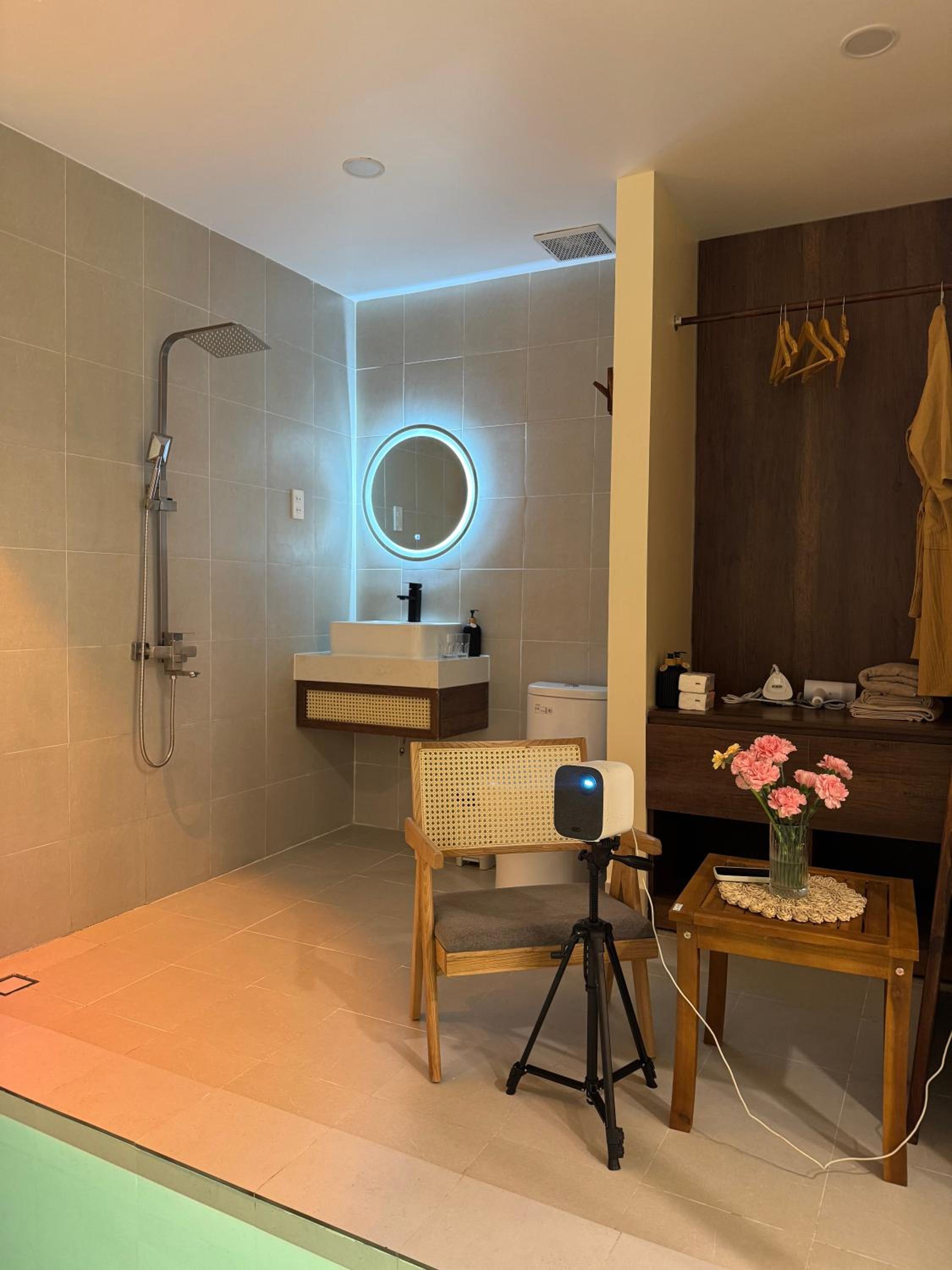 Double Room with Spa Bath photo 3