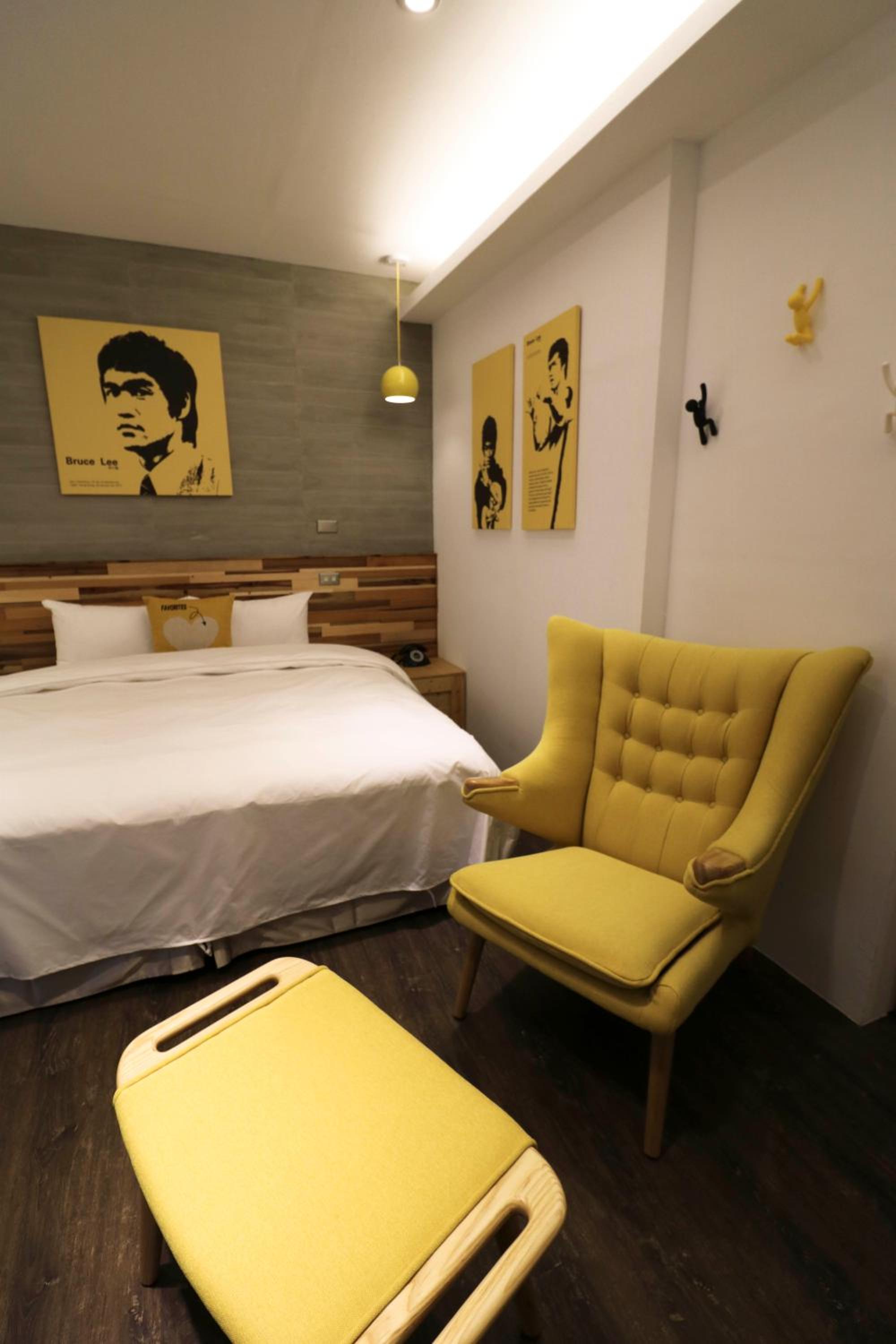 Bruce Lee Double Room photo 3