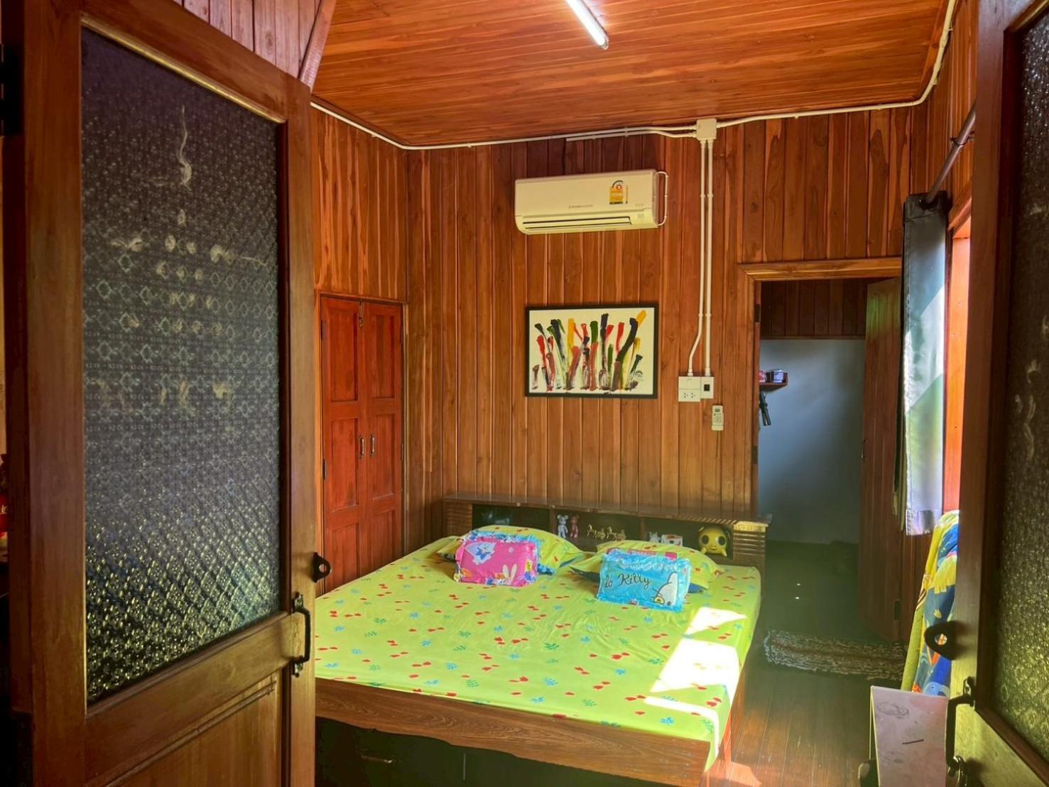 Budget Double Room - Photo 7