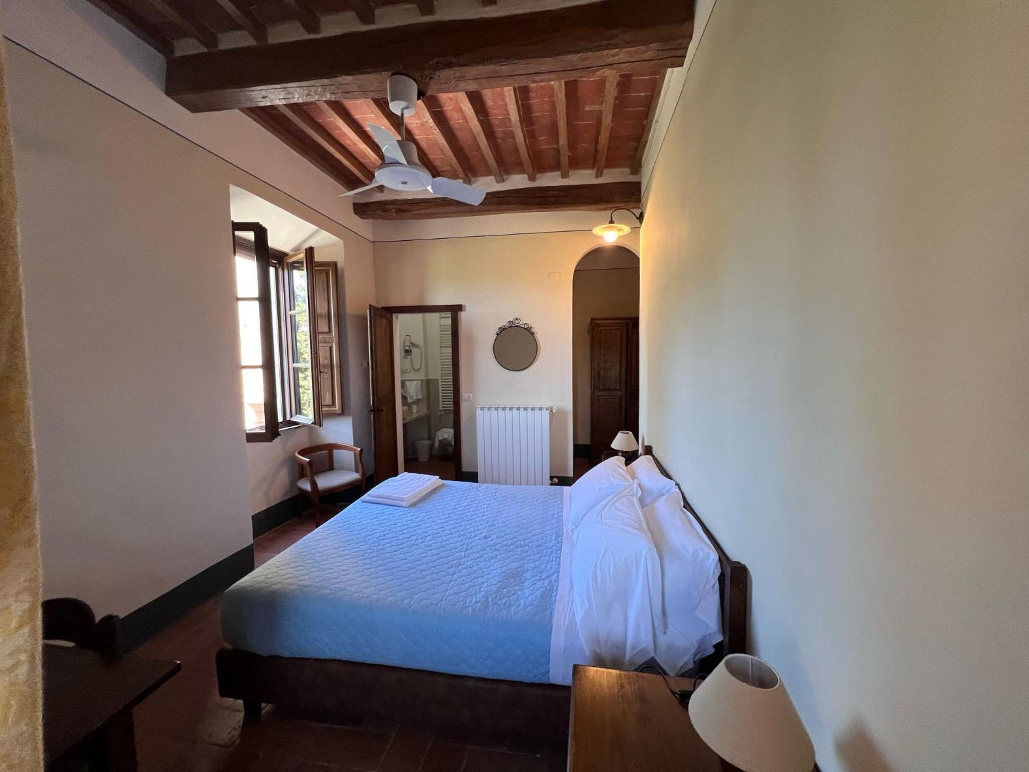 Double Room - Photo 2