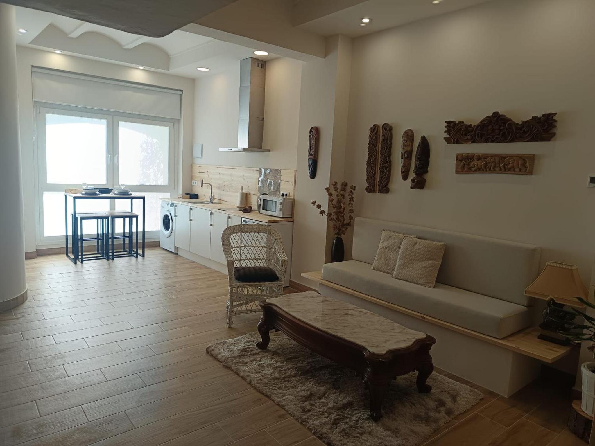 Deluxe One-Bedroom Apartment