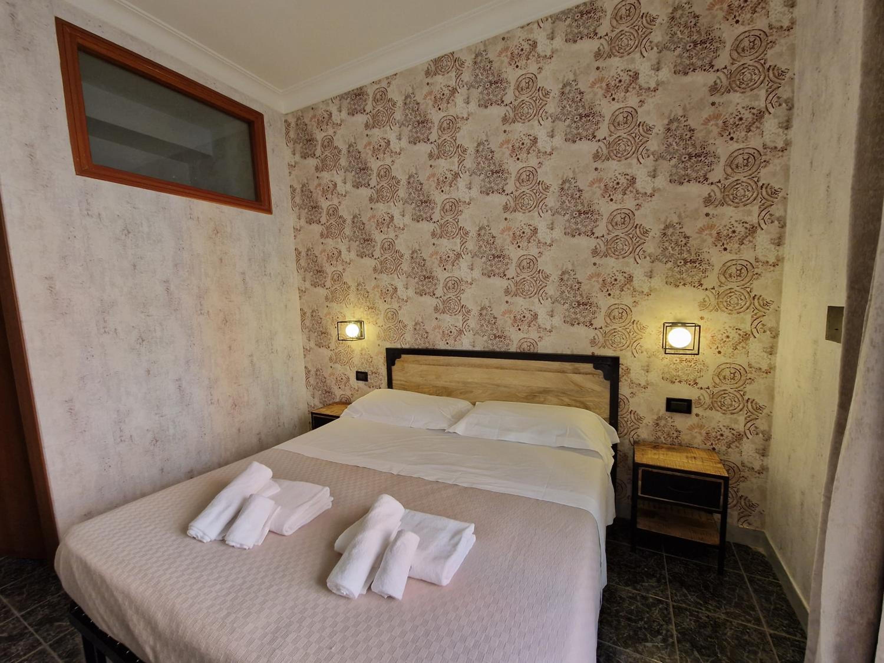 Economy Double or Twin Room photo 1