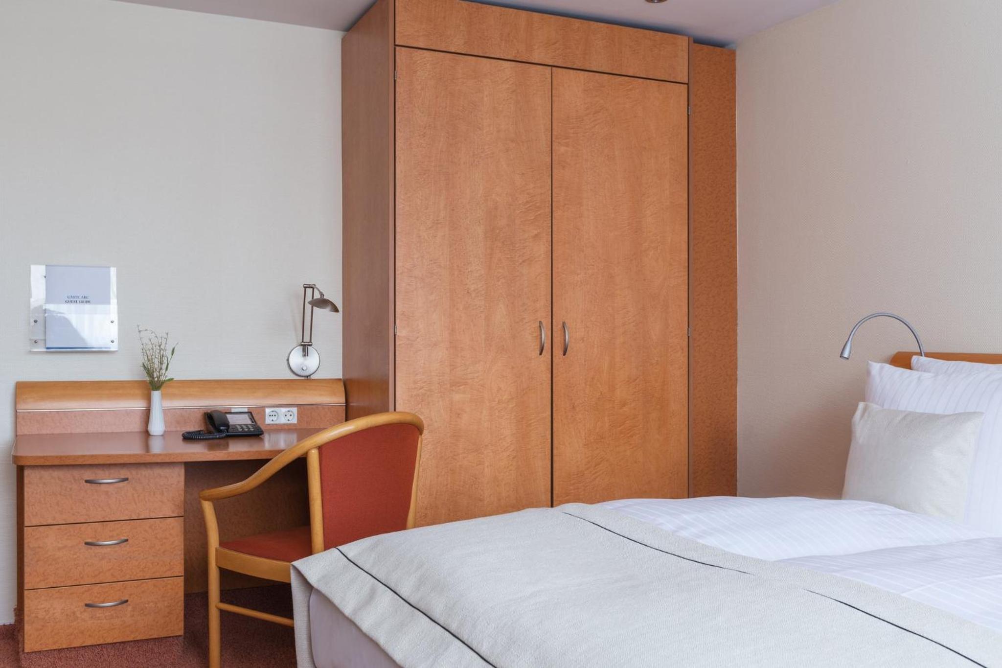 Standard Room - Photo 5