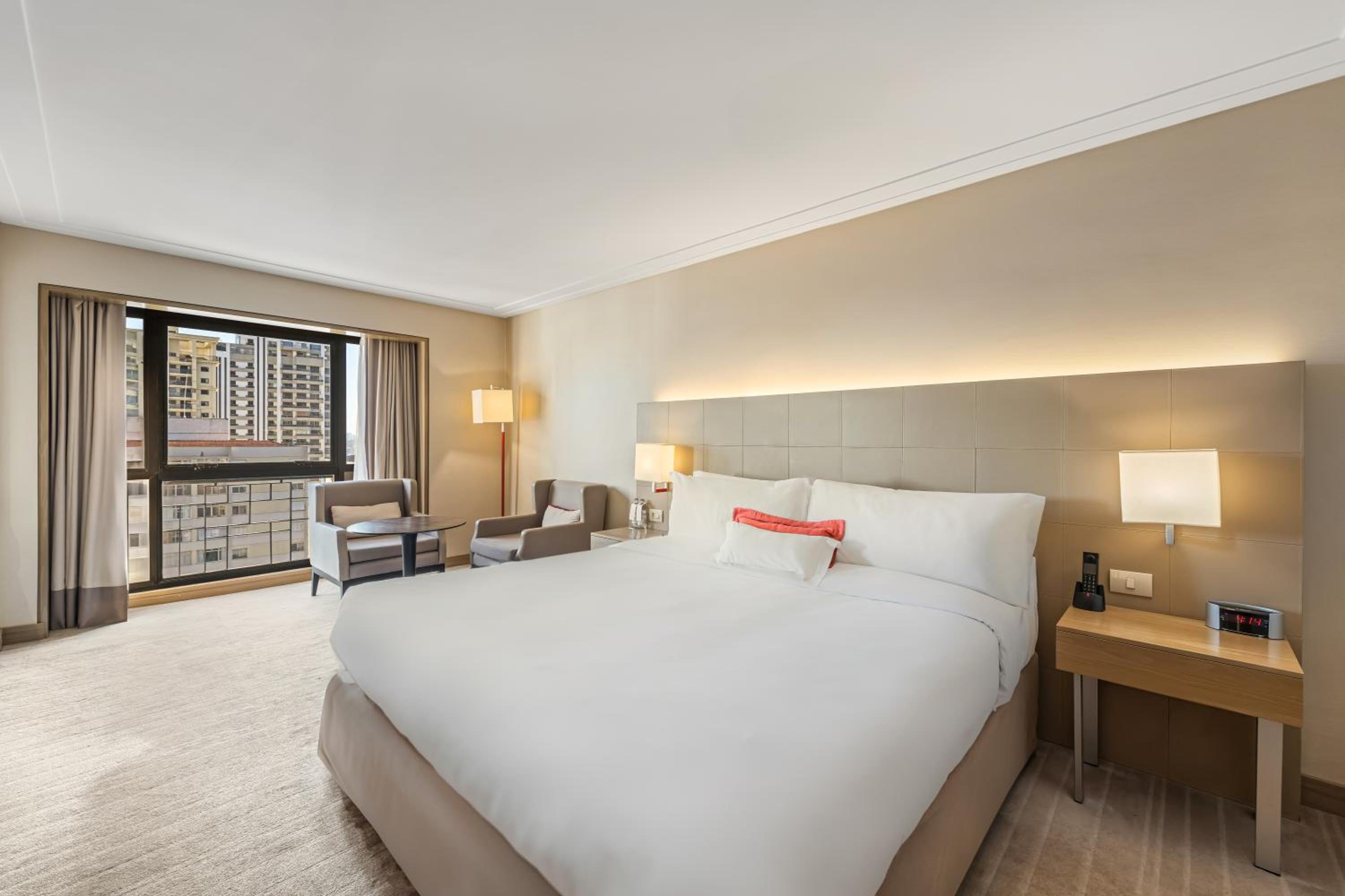 Club King Room - Photo 4