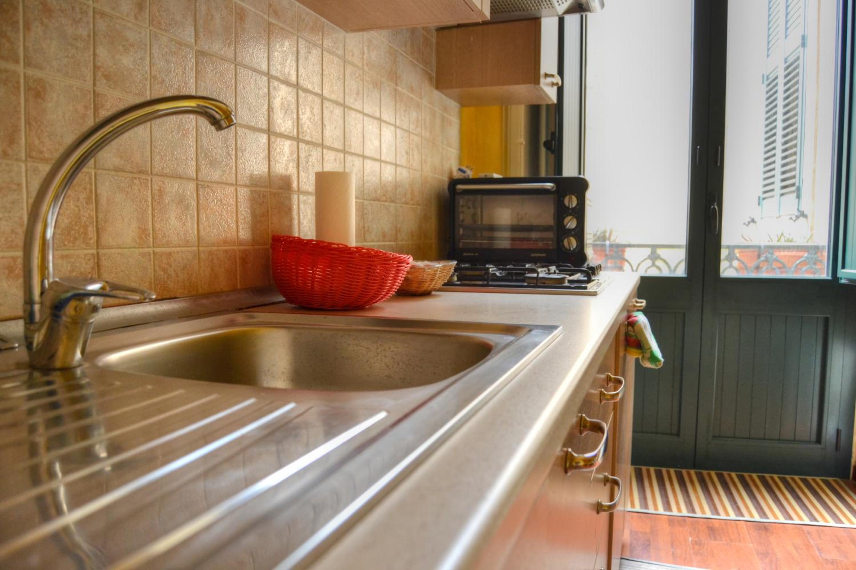 Double Room - Photo 26
