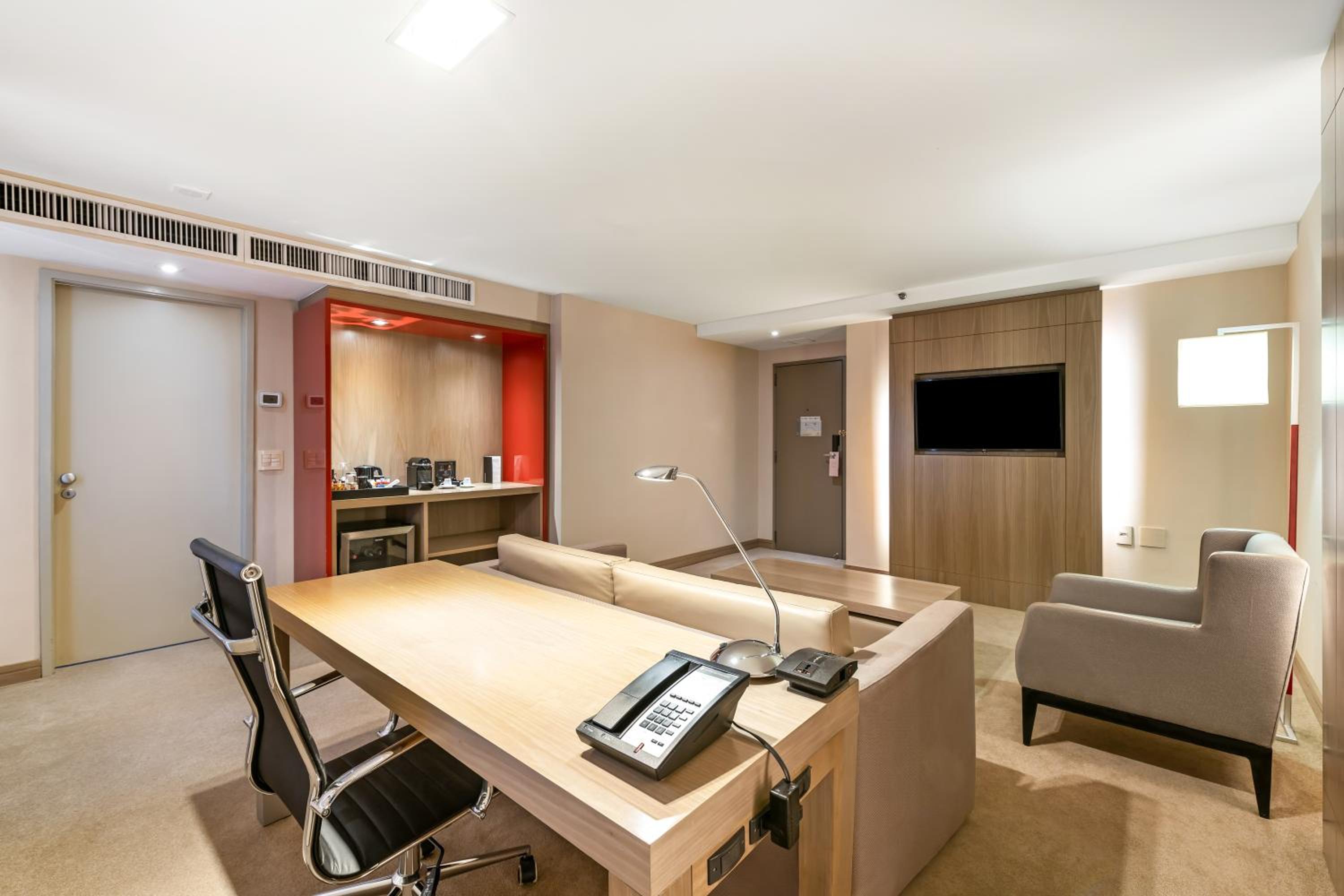 One-Bedroom Paulista Suite - Photo 1