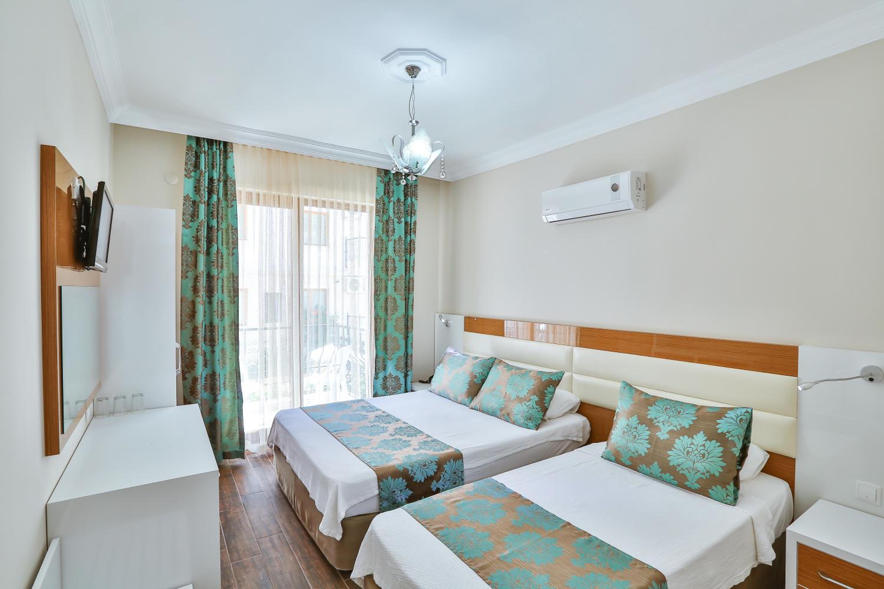 Triple Room photo 3
