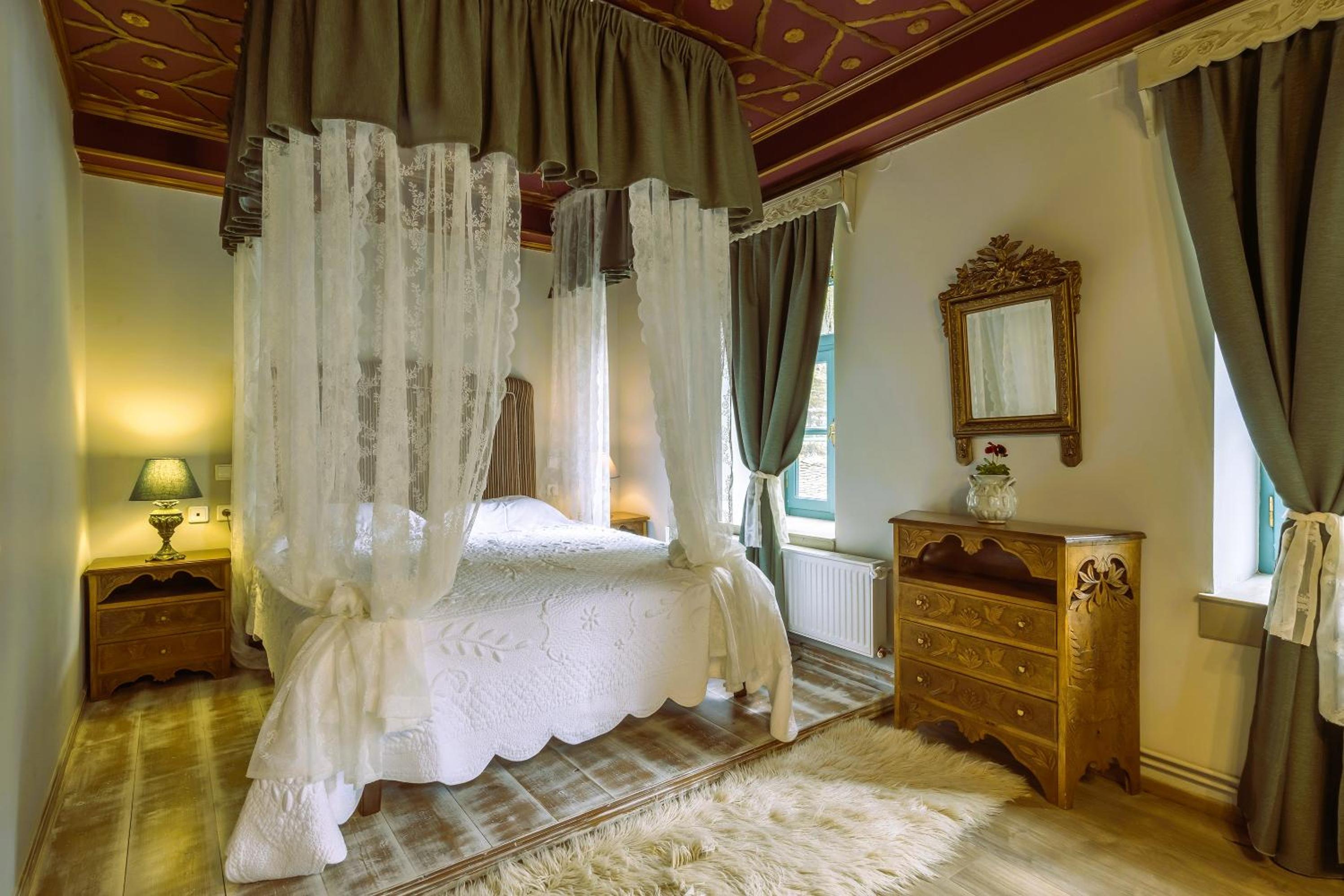 Suite with Mountain View photo 1