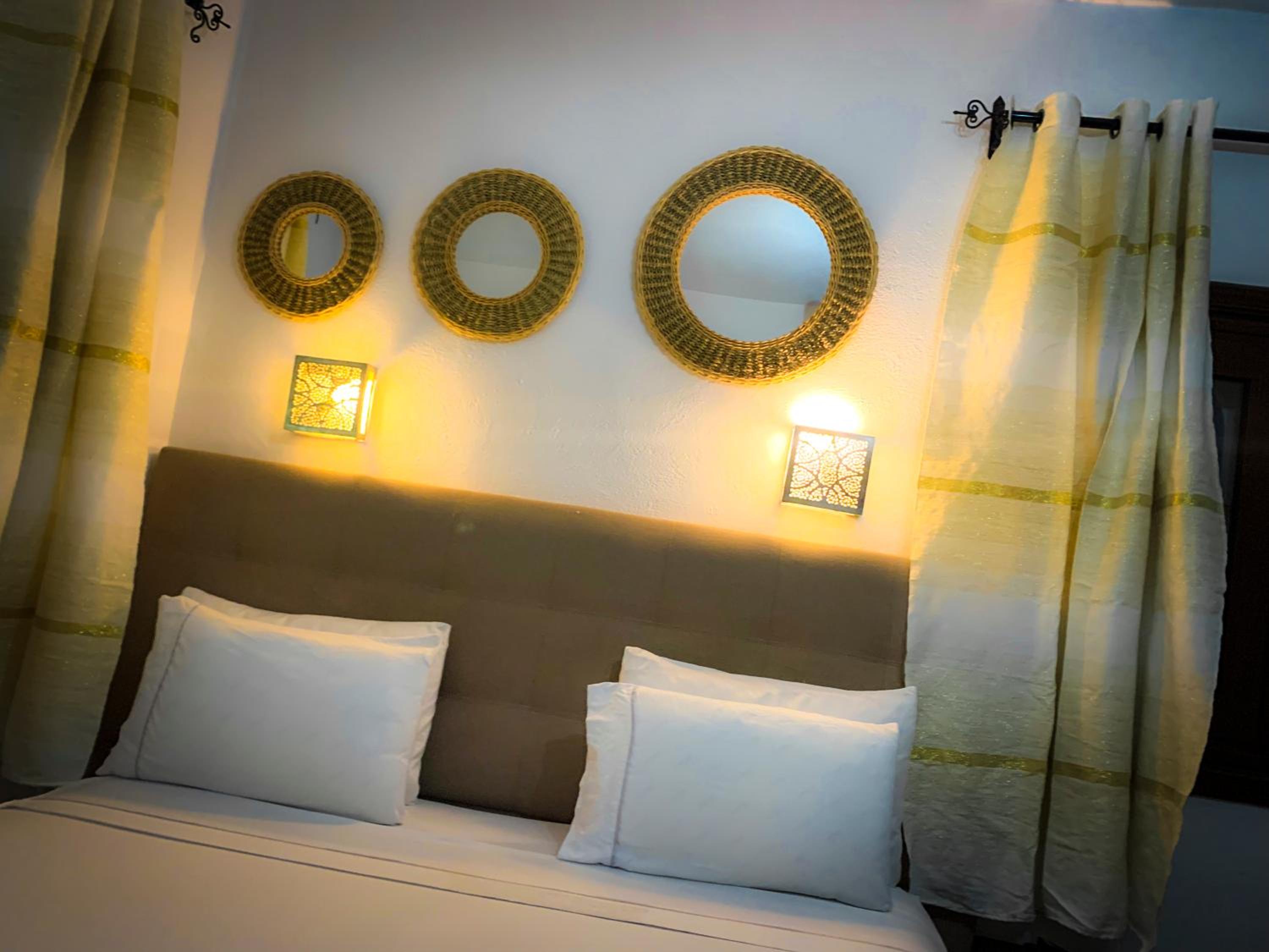 Large Double Room photo 3