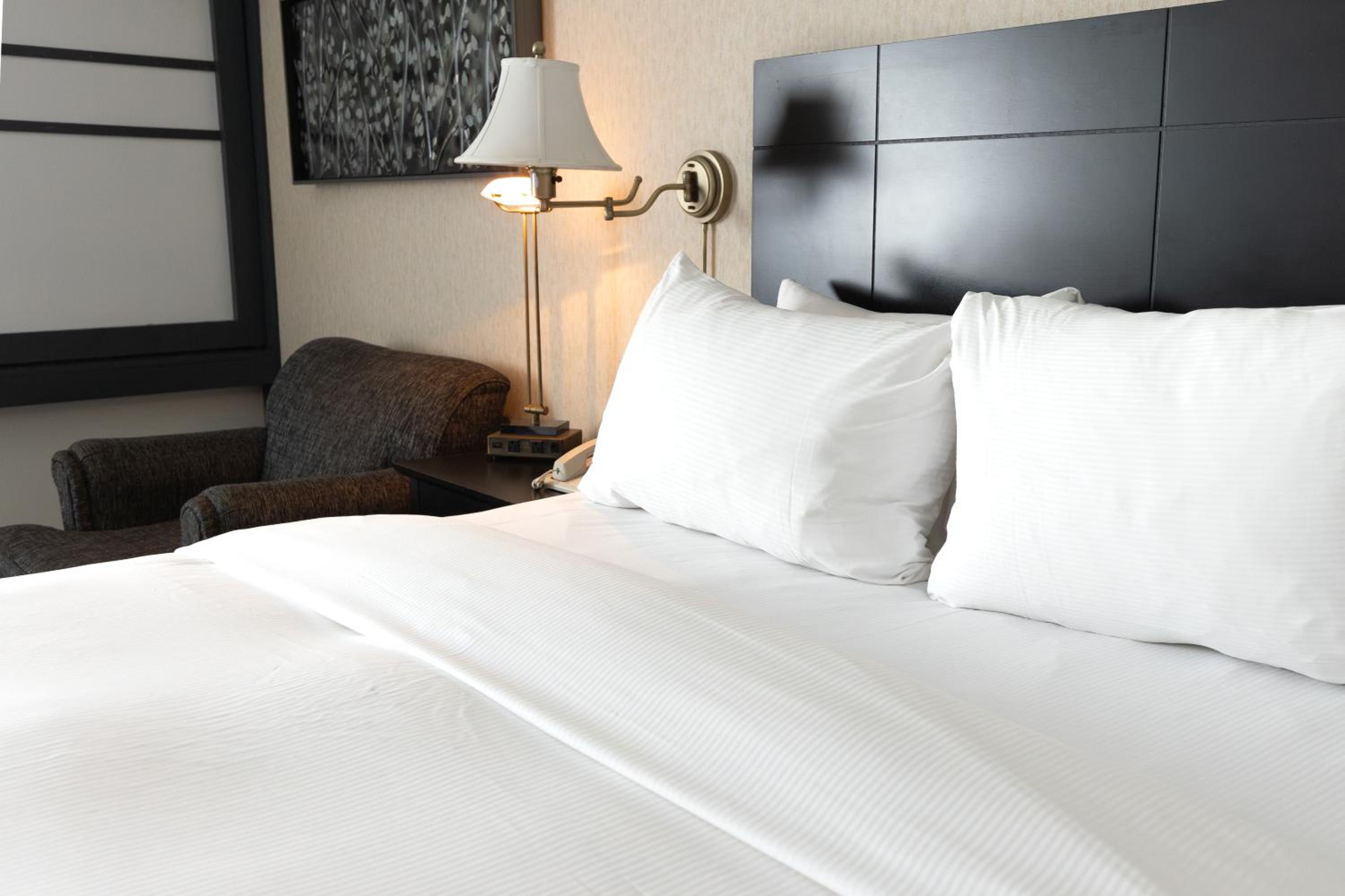 Standard Queen Room - Photo 2