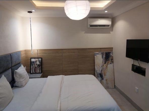Deluxe Apartment photo 2