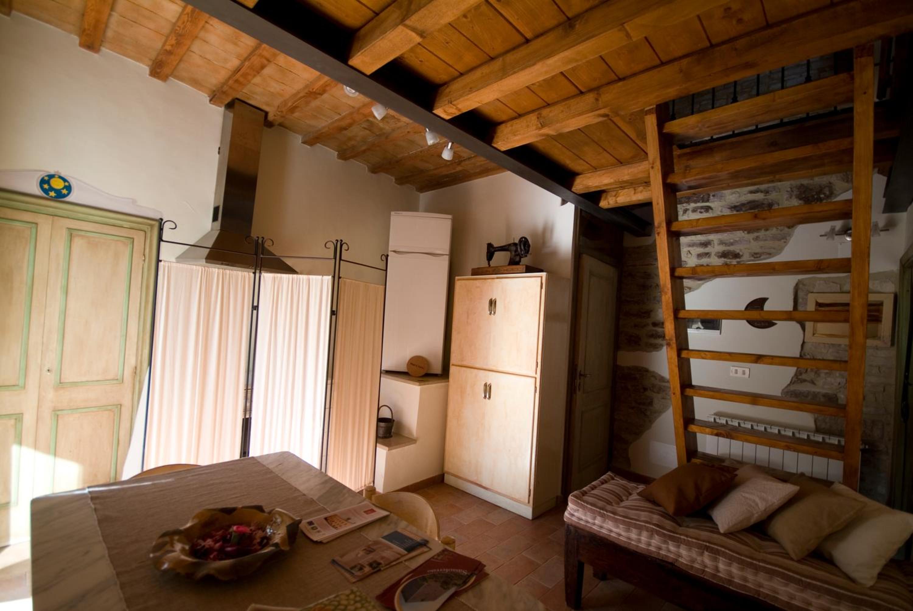 Two-Bedroom Apartment with Terrace - Split Level photo 1