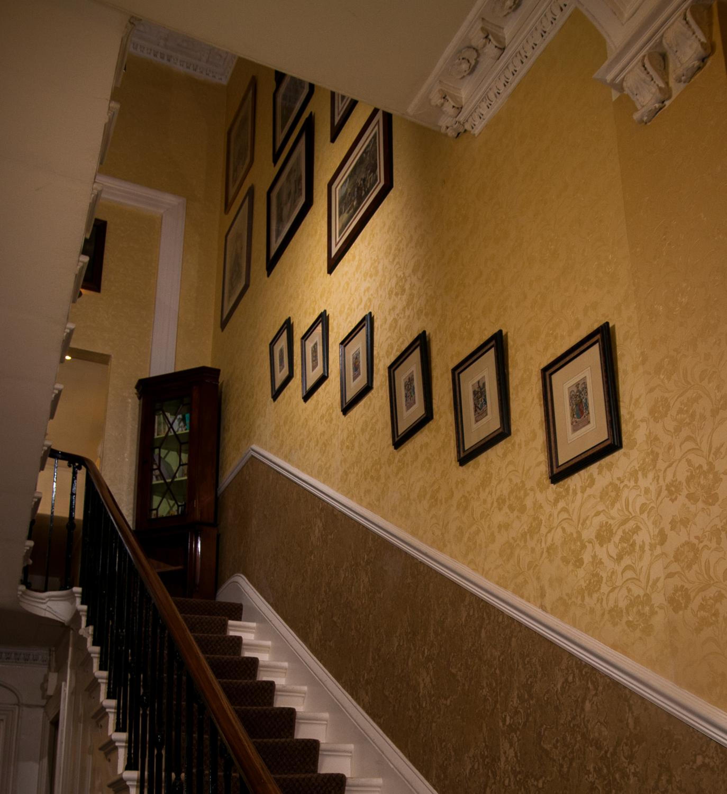 Deluxe Double or Twin Room - Photo 8