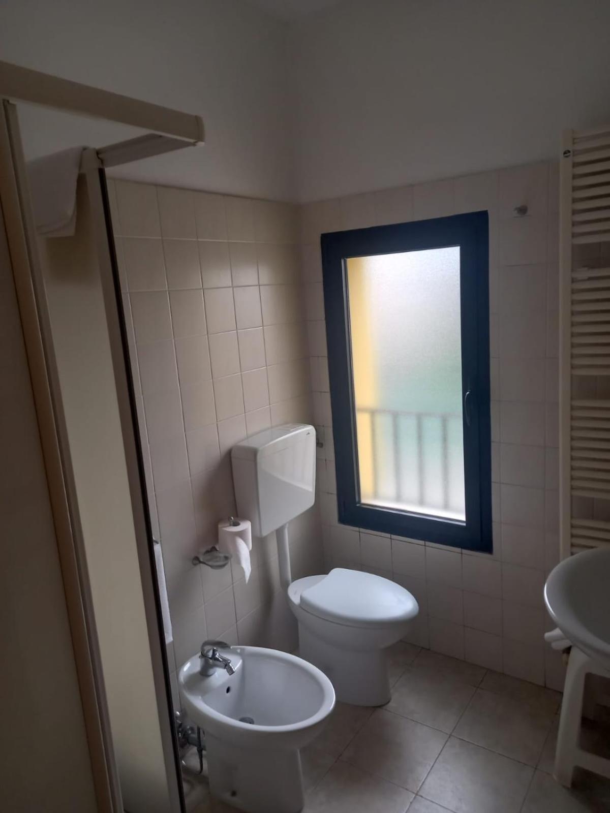 Basic Triple Room