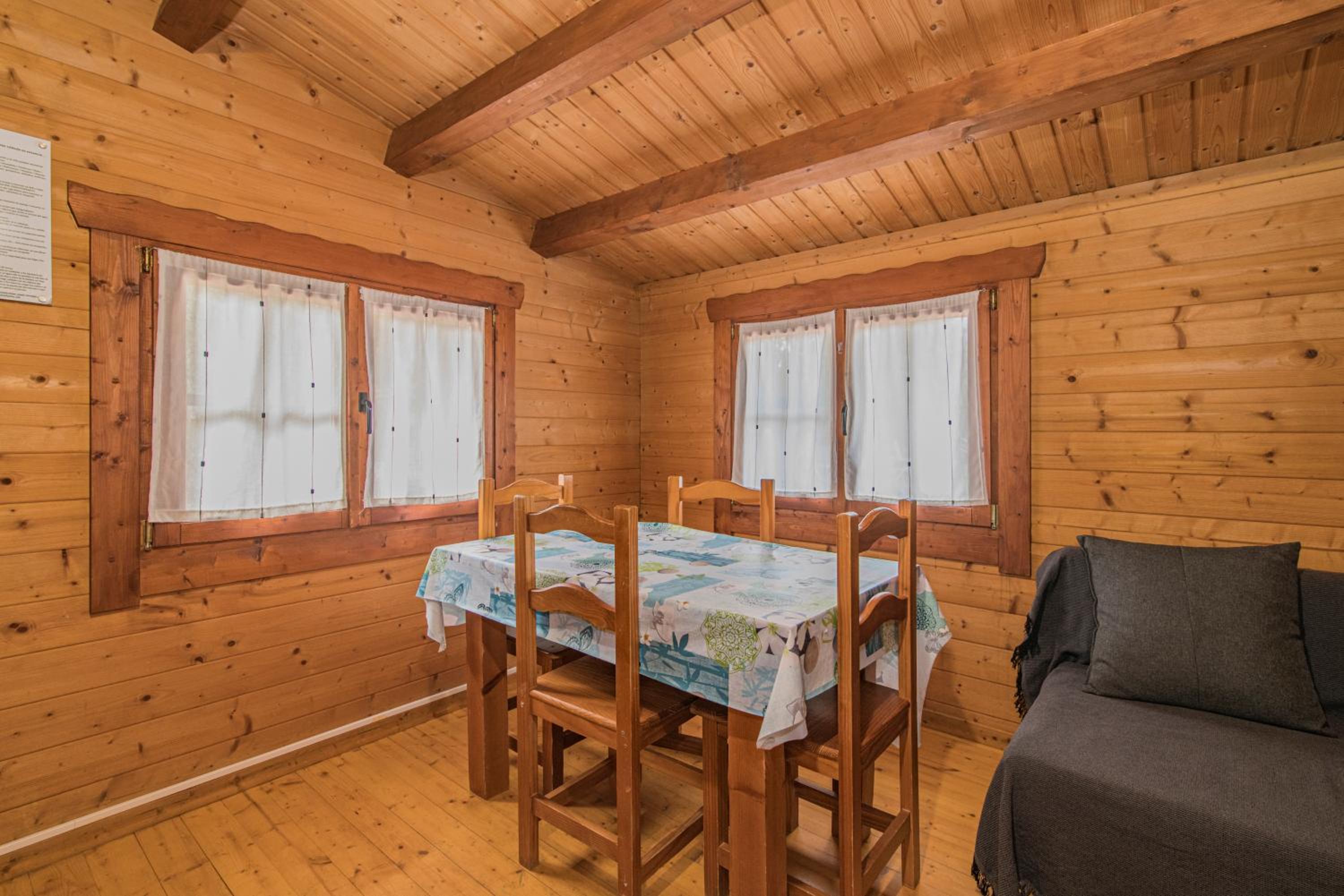 One-Bedroom Cottage photo 2