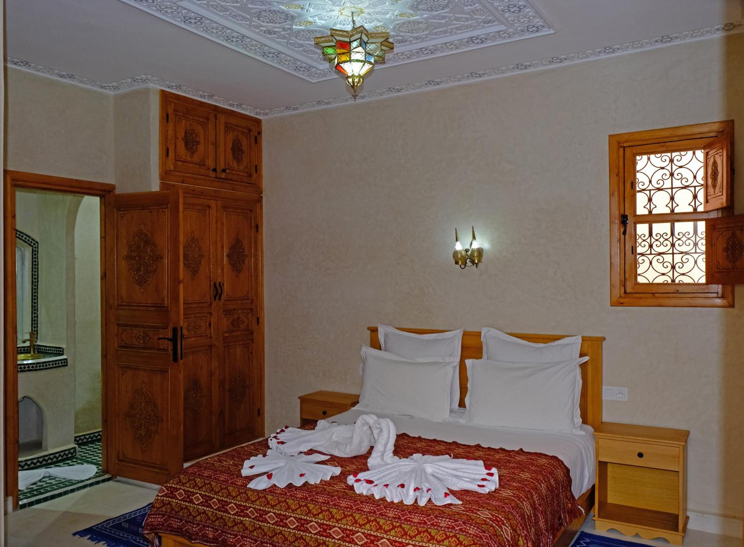 Standard Double or Twin Room photo 1