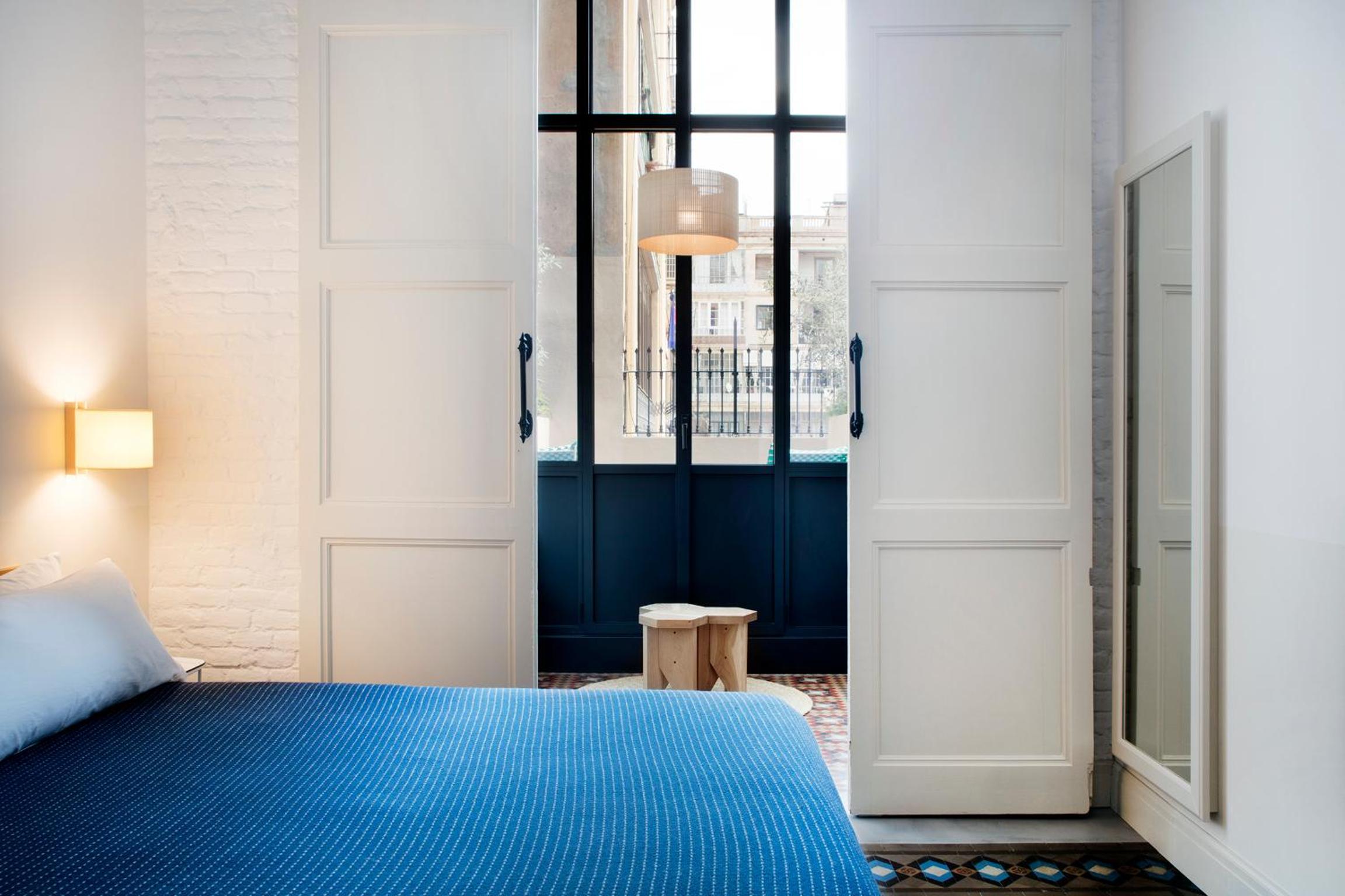 Deluxe Double Room with Private Patio photo 3