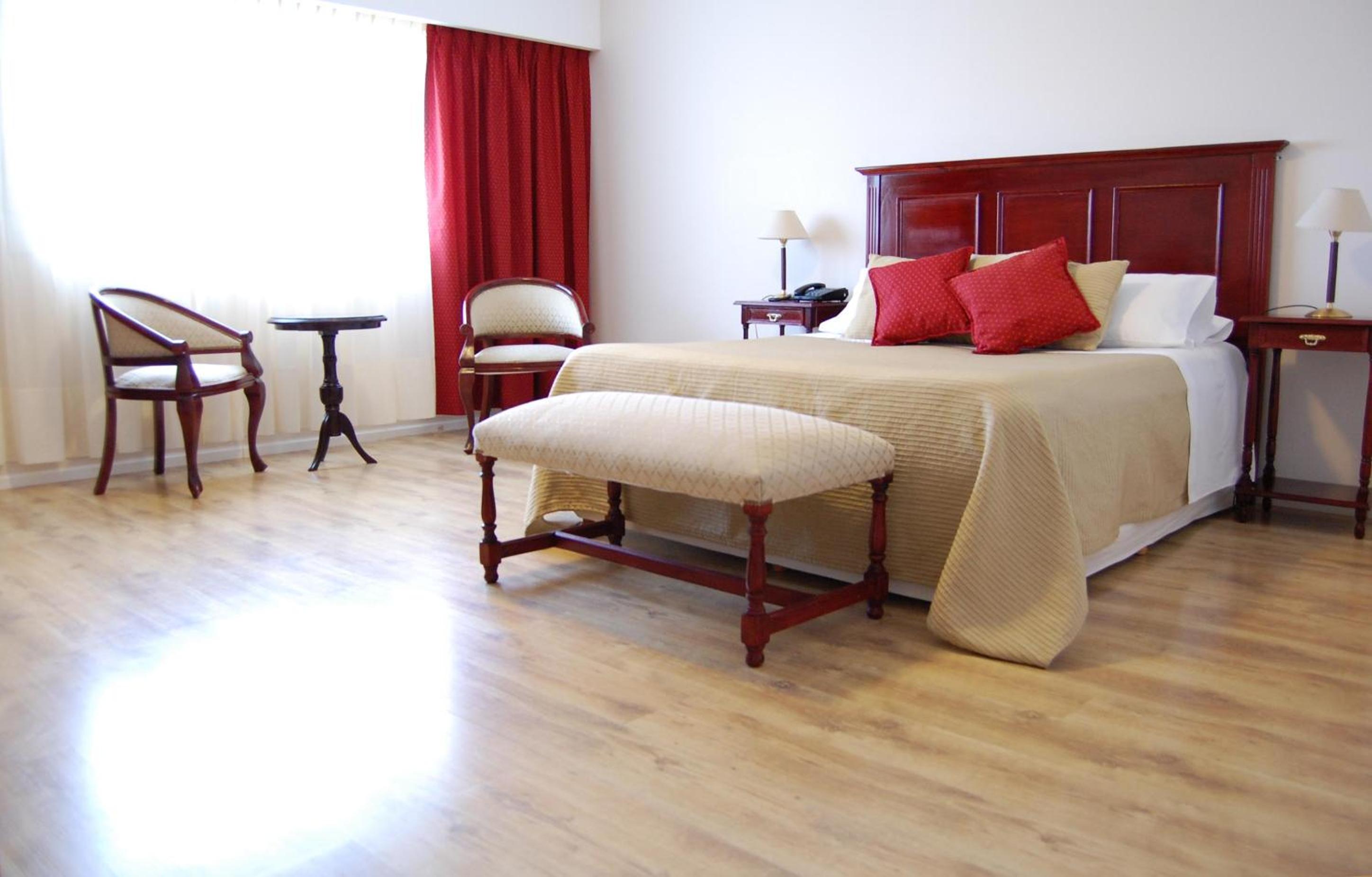 Superior Corner Room photo 2