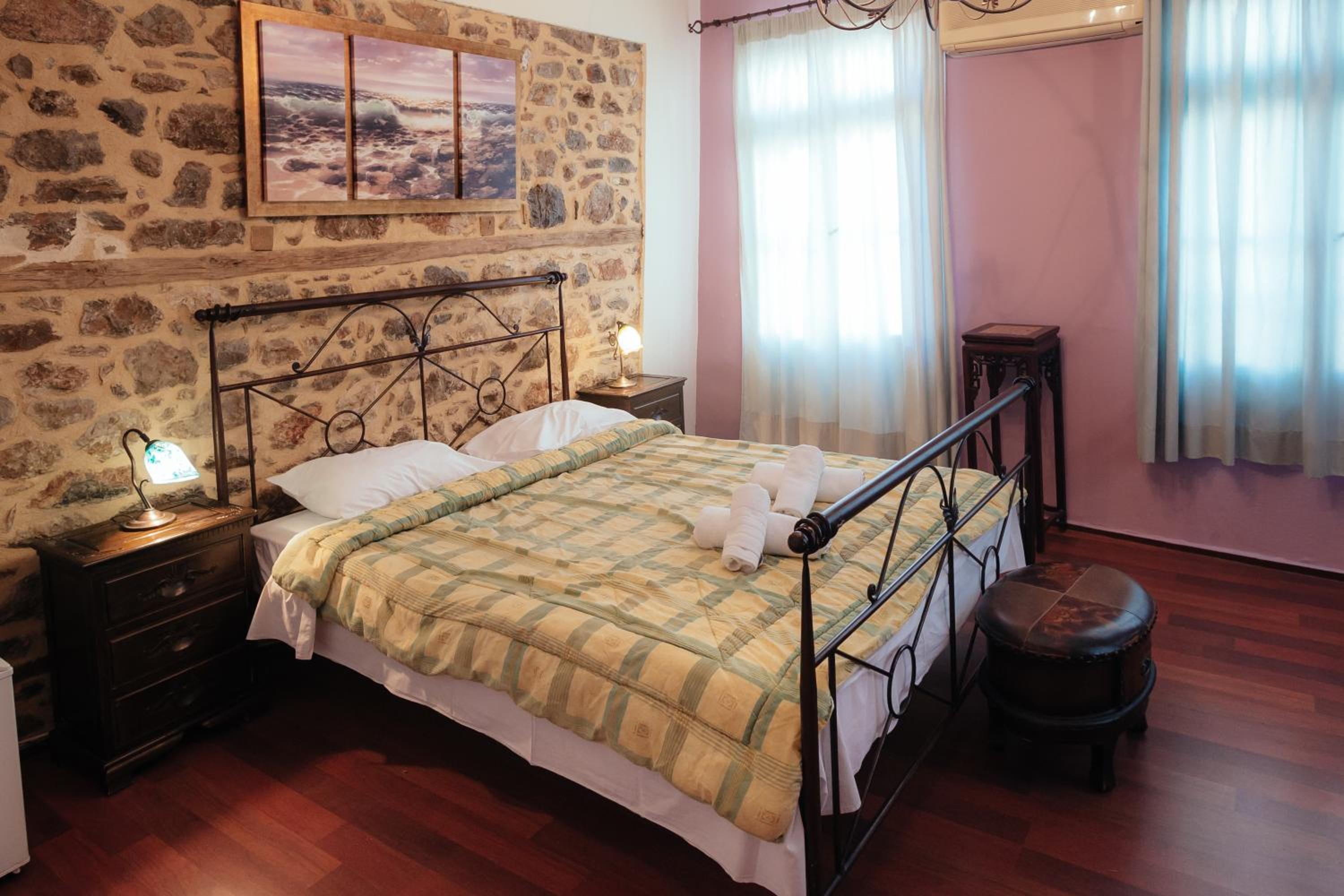 Standard Double Room - Building D - Photo 3