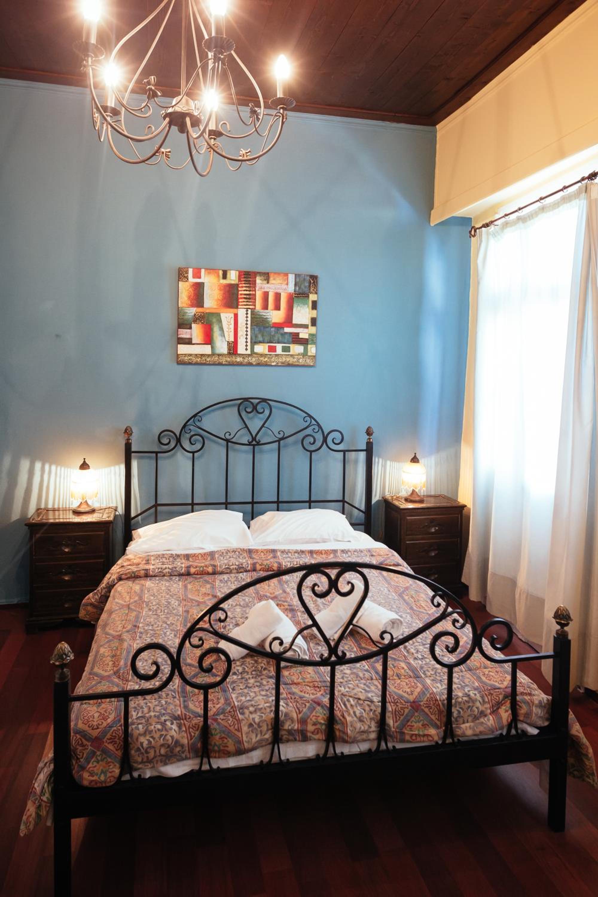 Best Rate Double Room - Building D - Photo 10