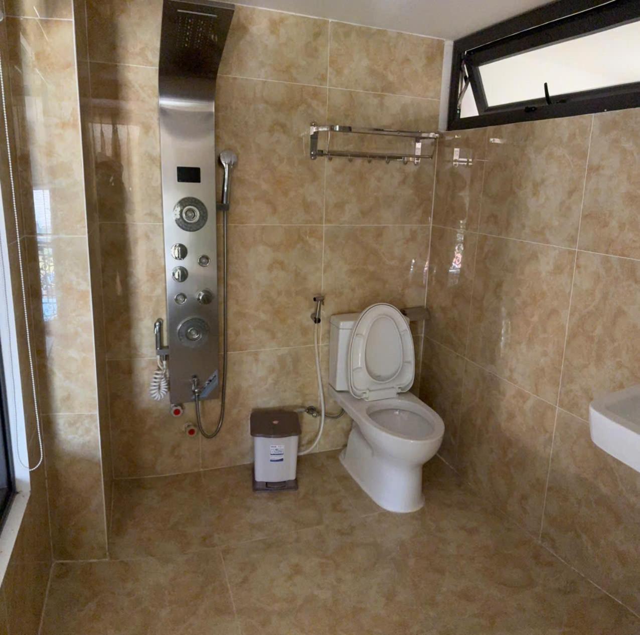 Deluxe Family Room photo 1