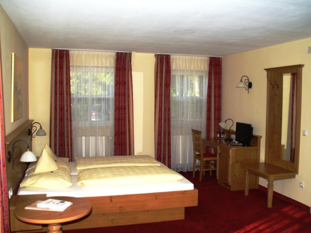 Double Room - Photo 2