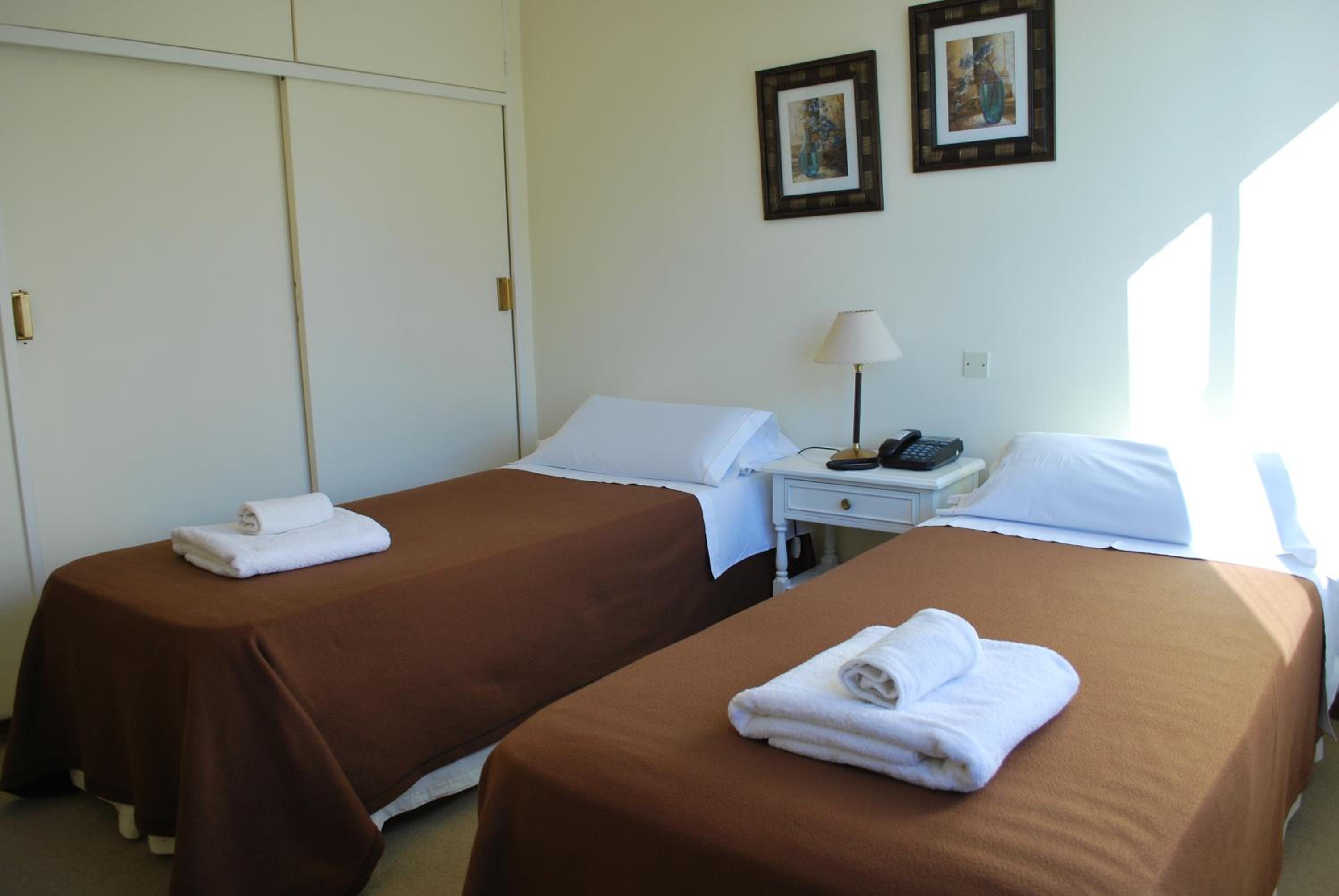 Standard Double or Twin Room photo 3