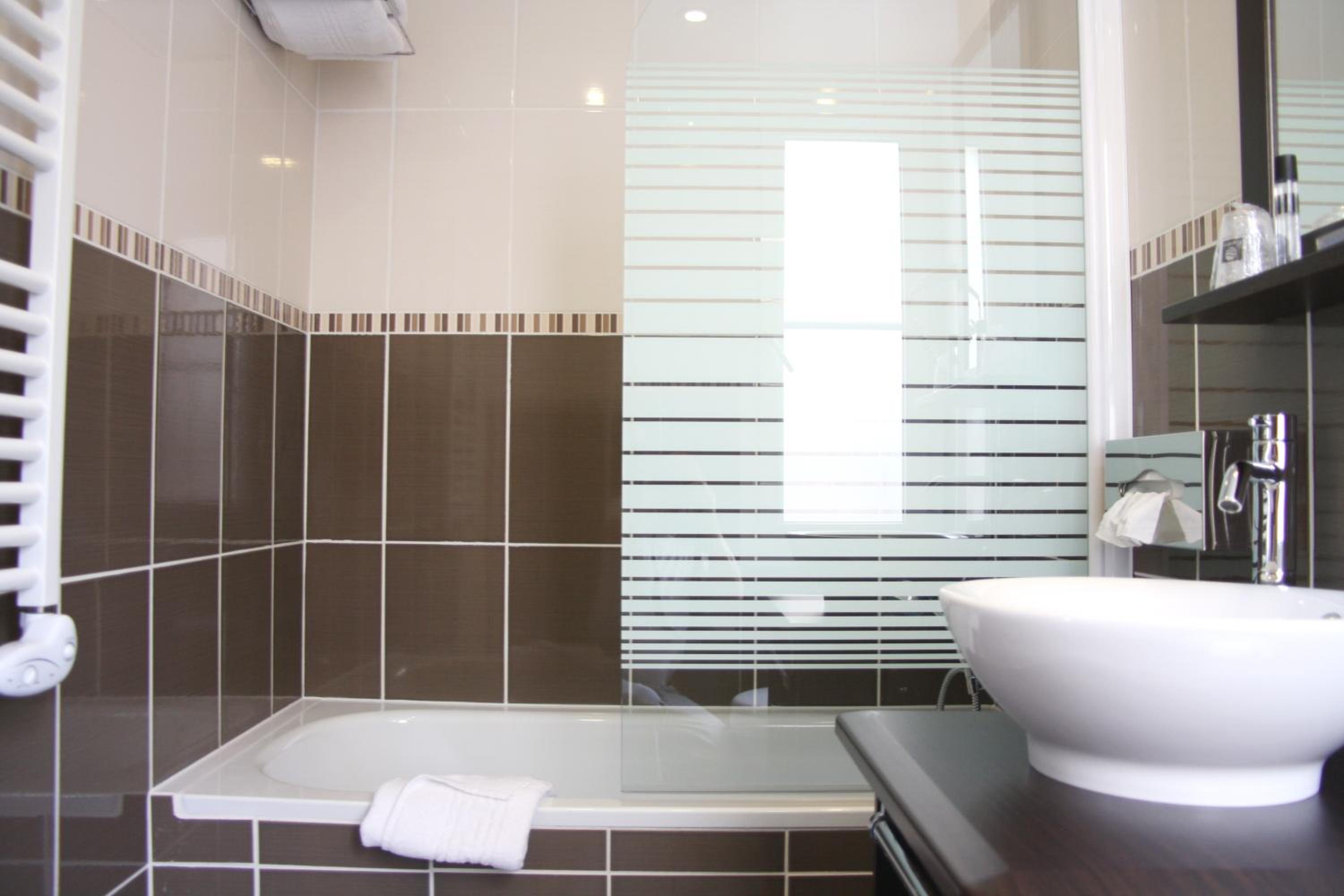Superior Double Room - Photo 6