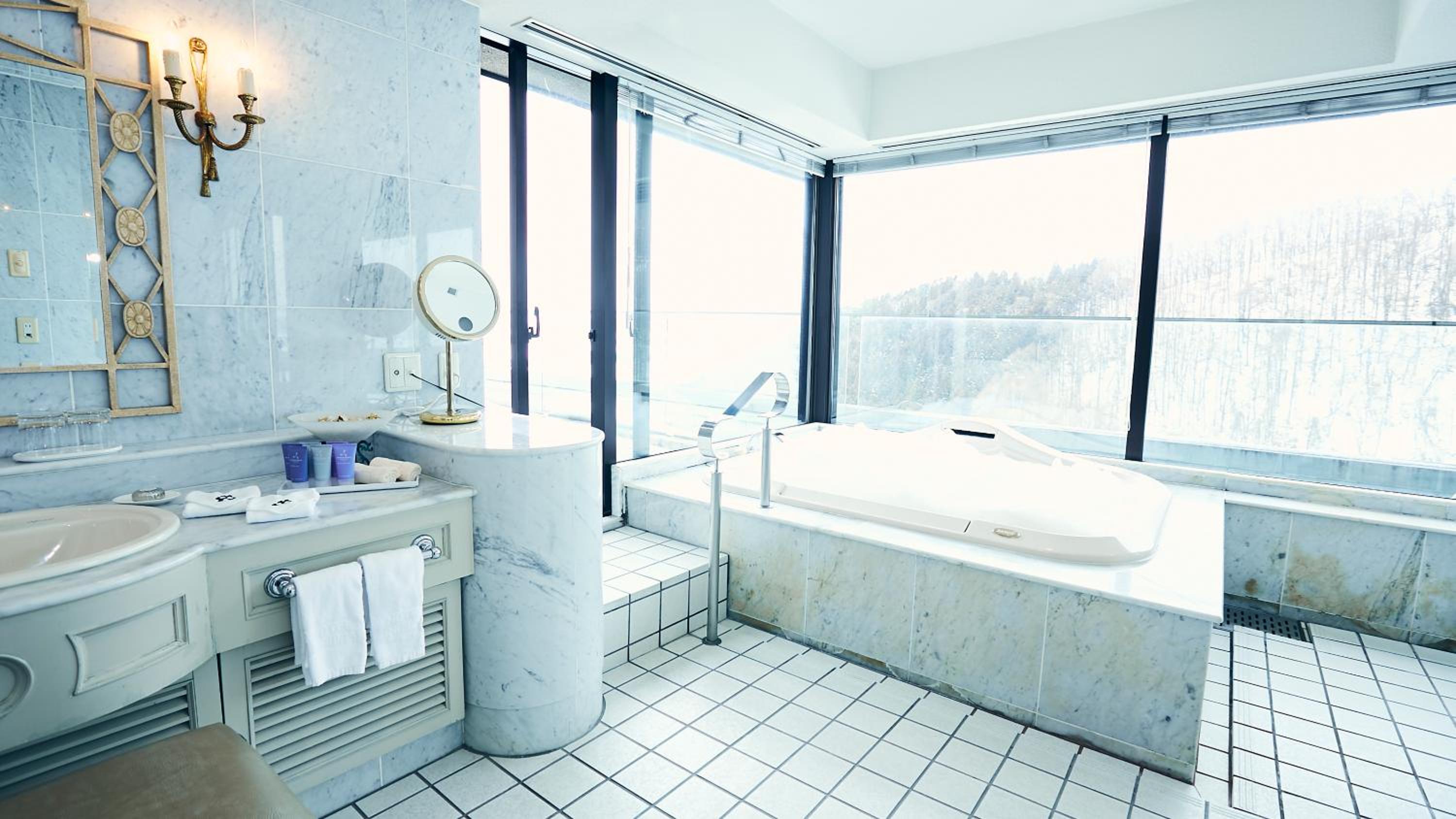 King Suite