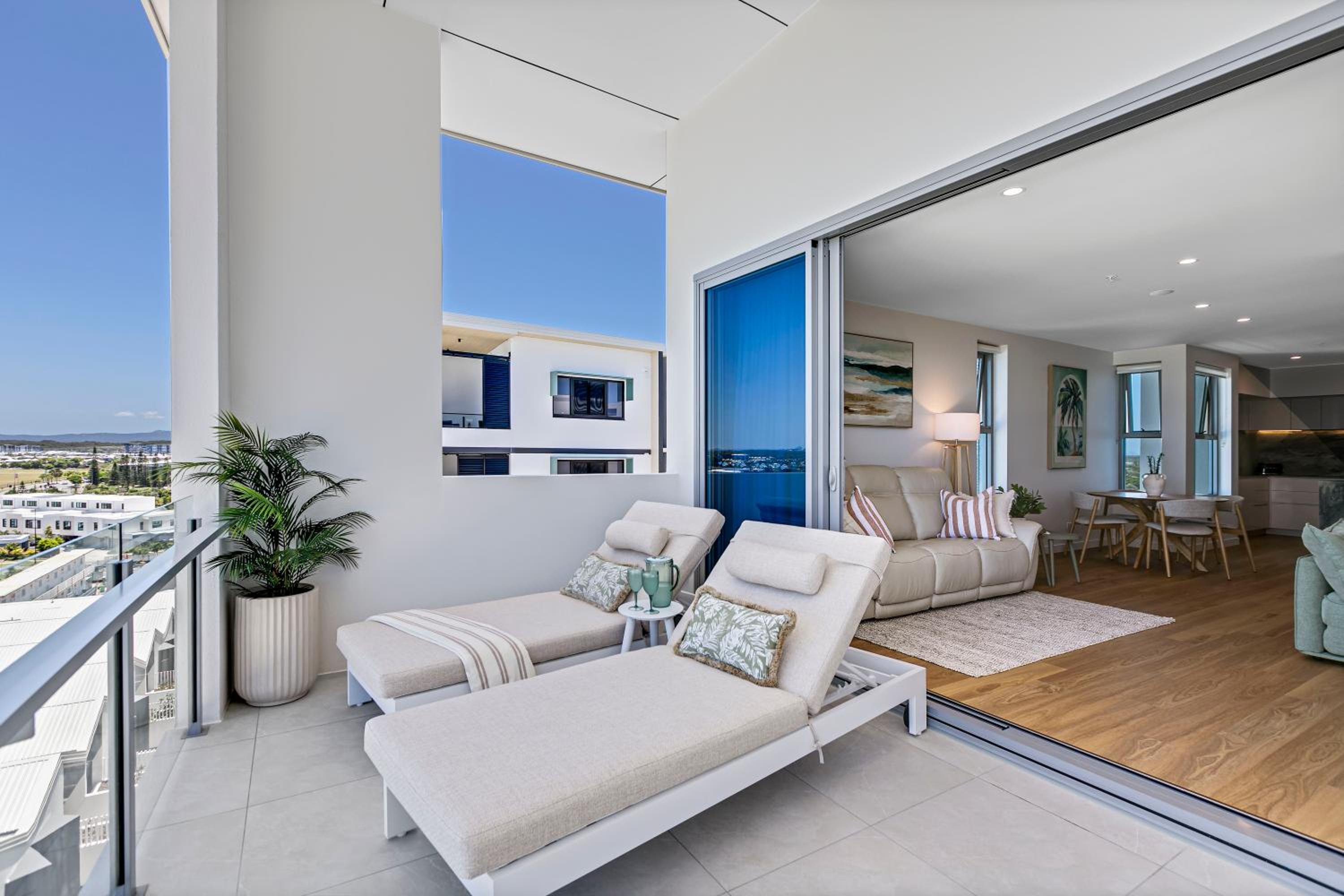 Apartment with Sea View