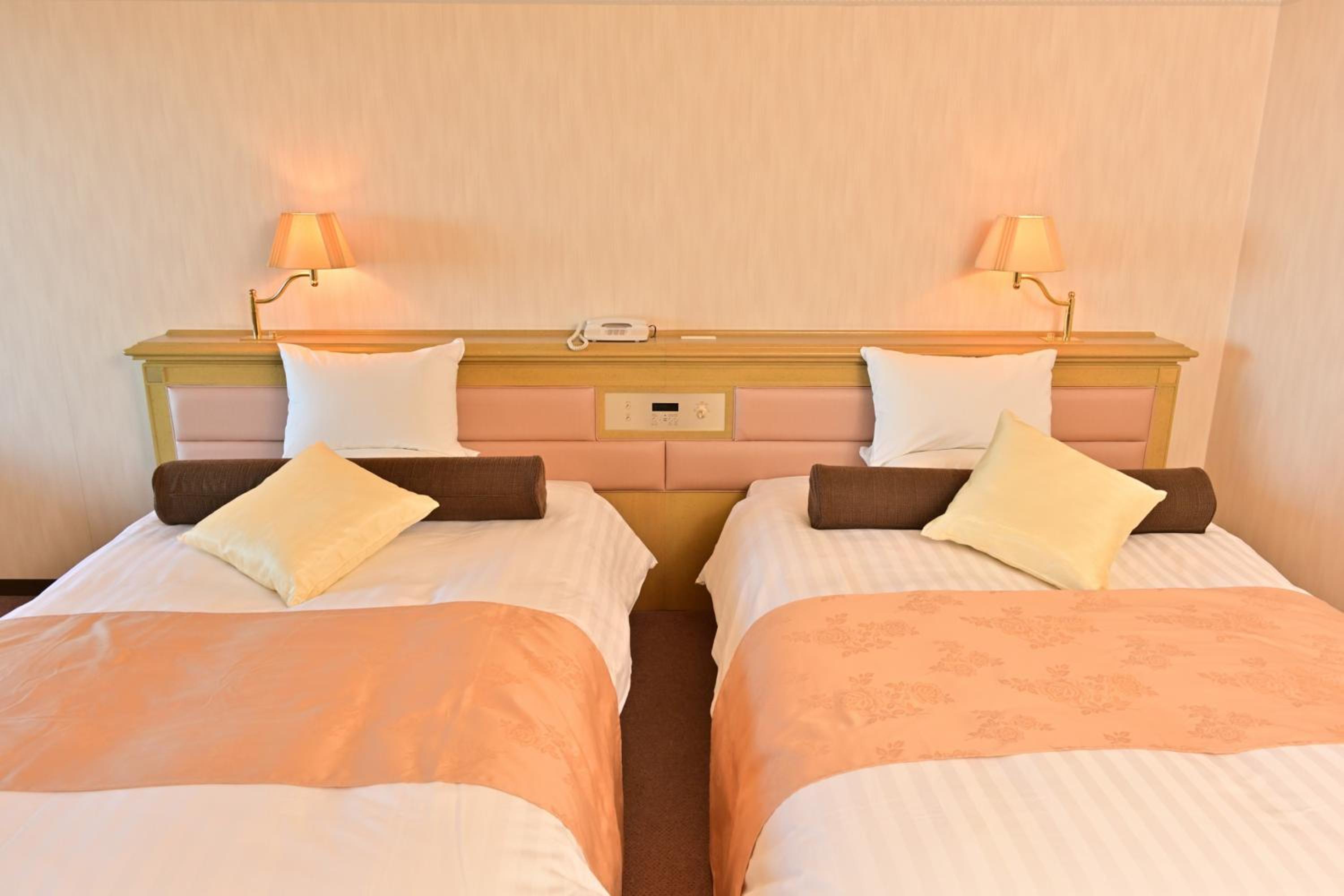 Twin Room with Garden View