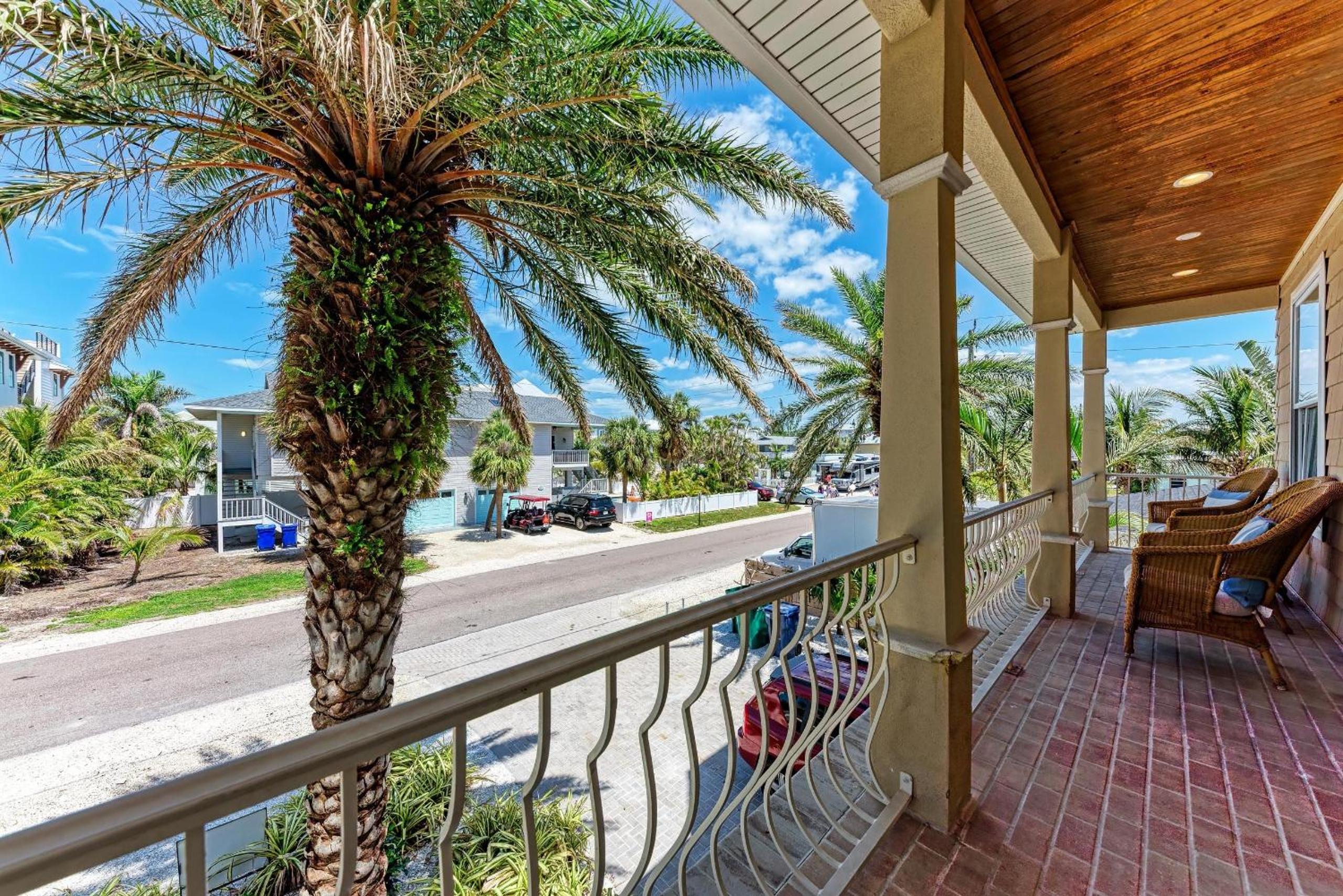 Four-Bedroom Vacation Home photo 3