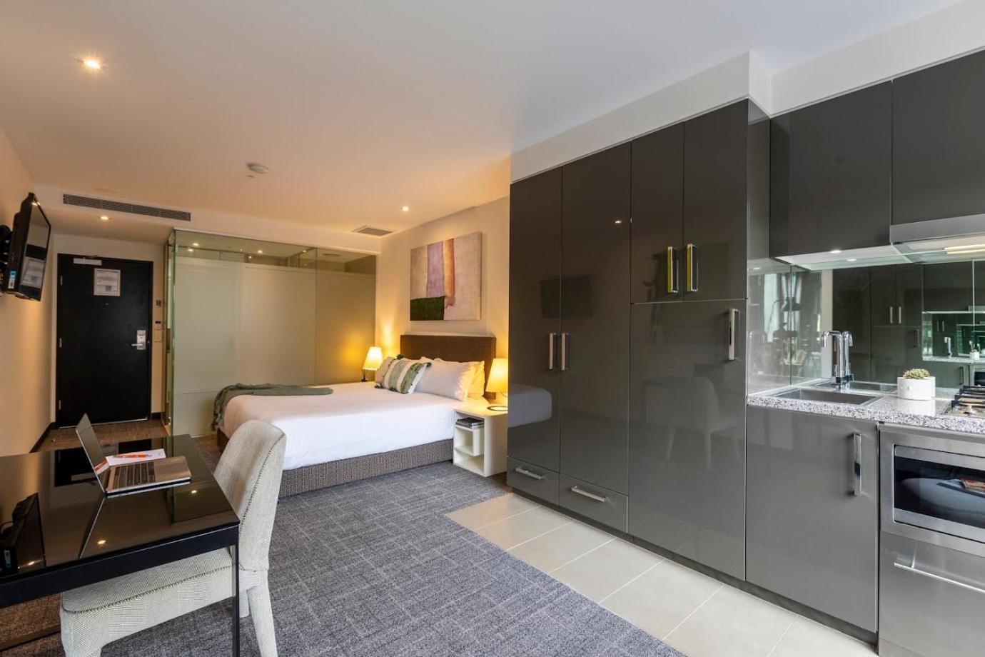 Two-Bedroom Apartment - Photo 3