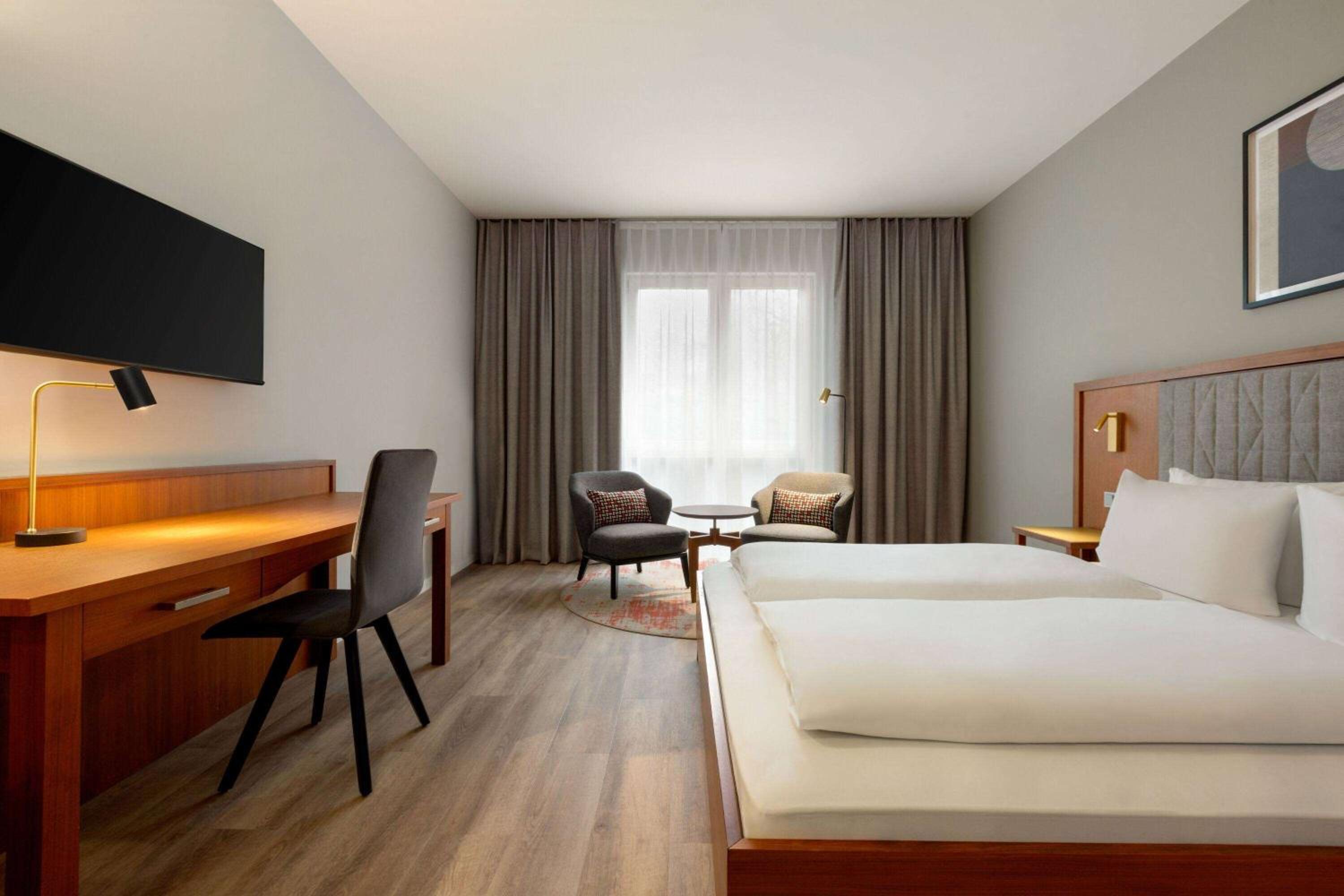Double Room - Photo 5