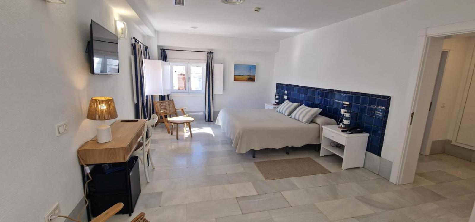 Standard Double Room photo 2