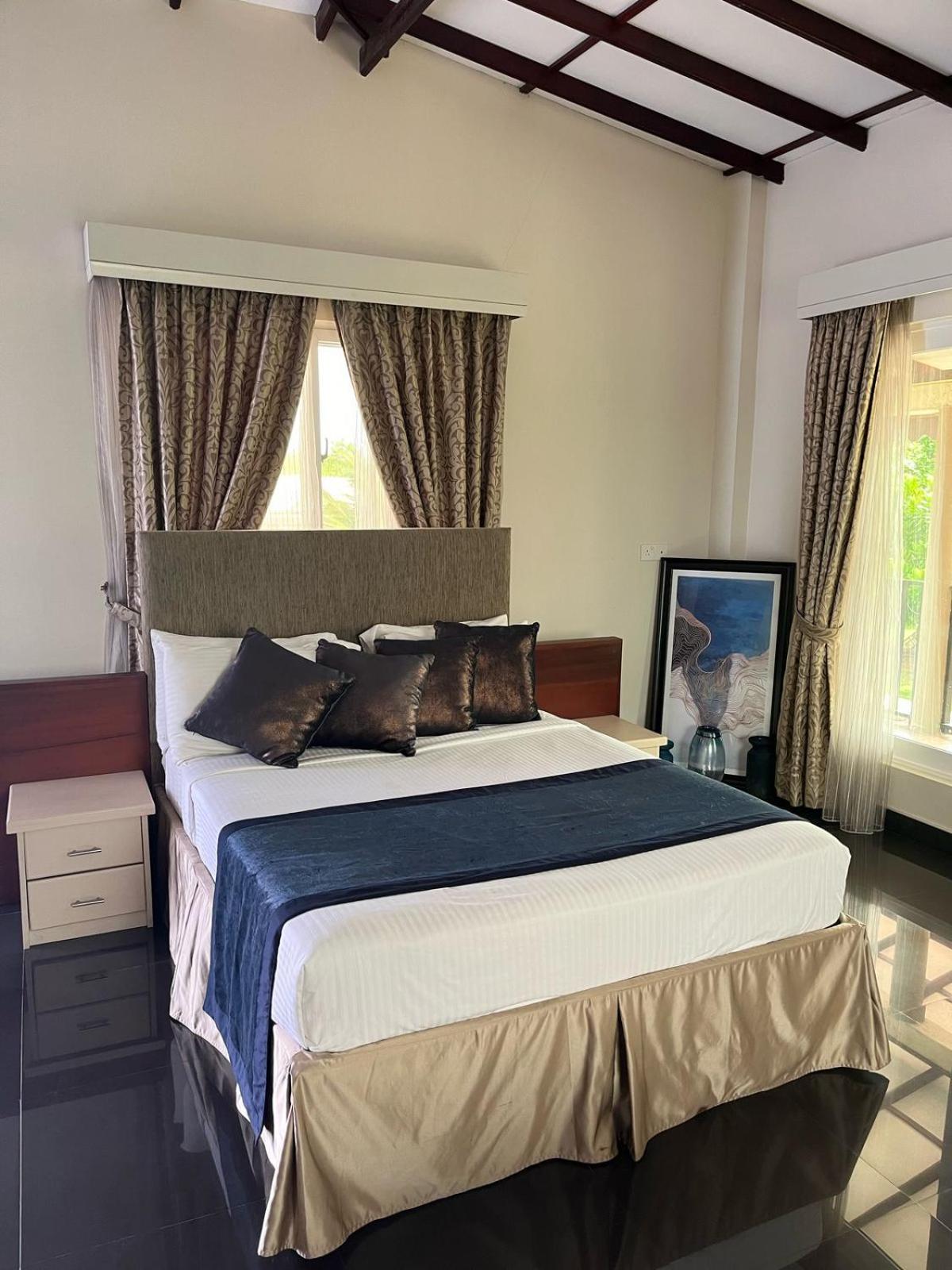 Suite with Balcony photo 3