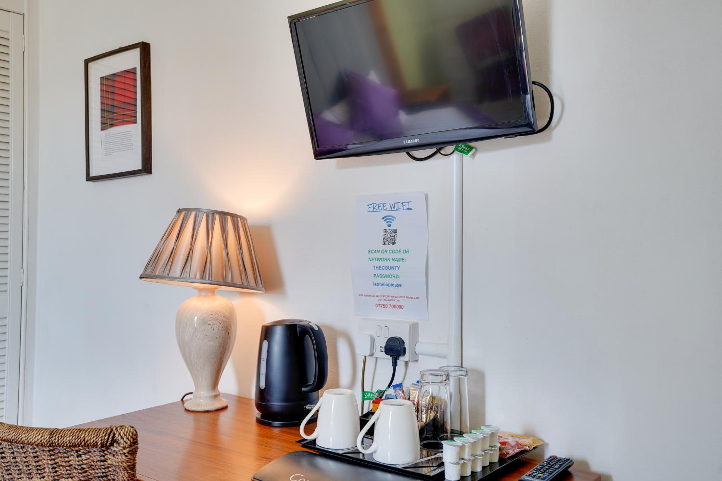 Double Room (1 Adult + 1 Child) photo 3