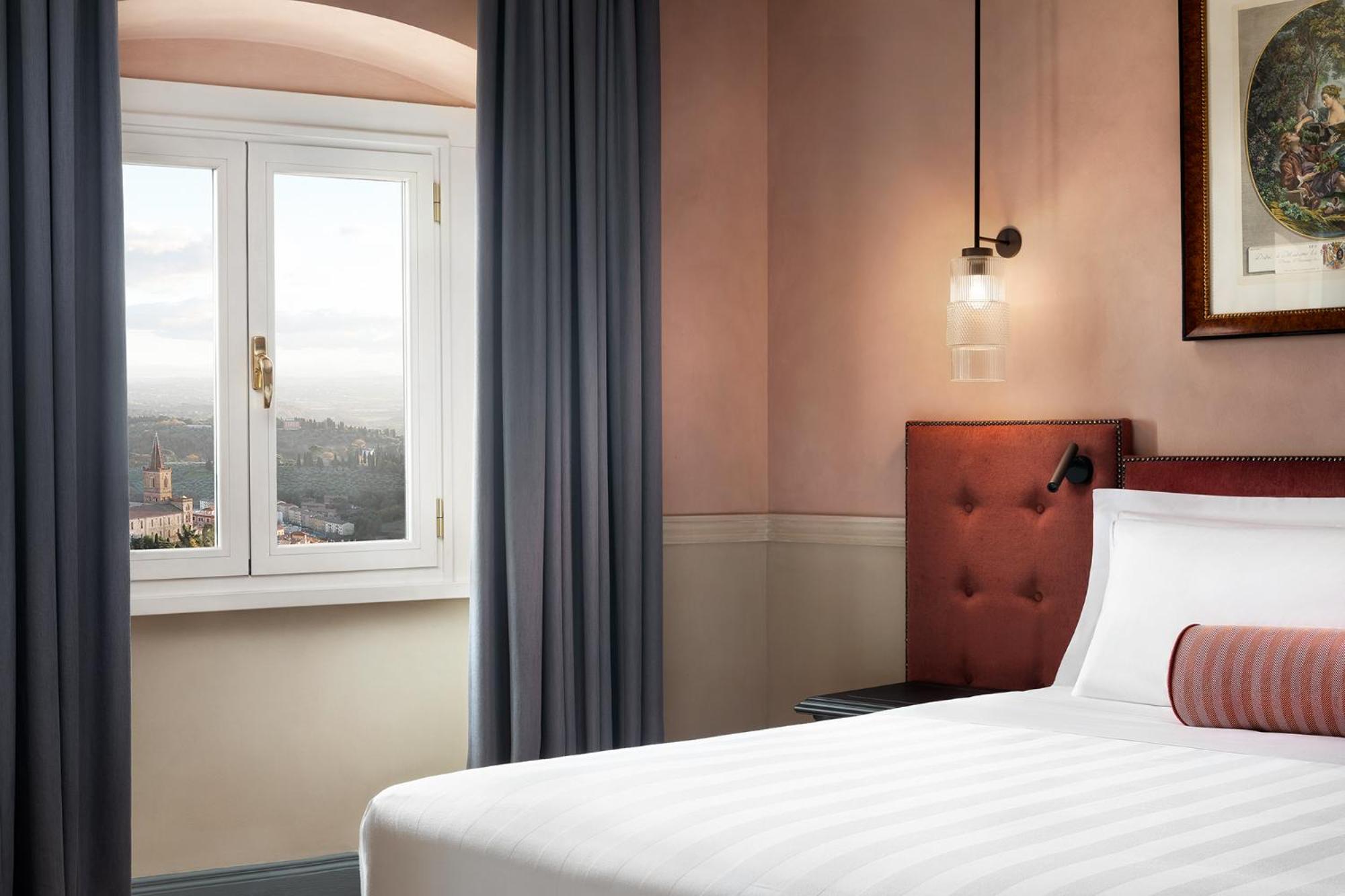 Grand Superior Double or Twin  Room - Photo 4