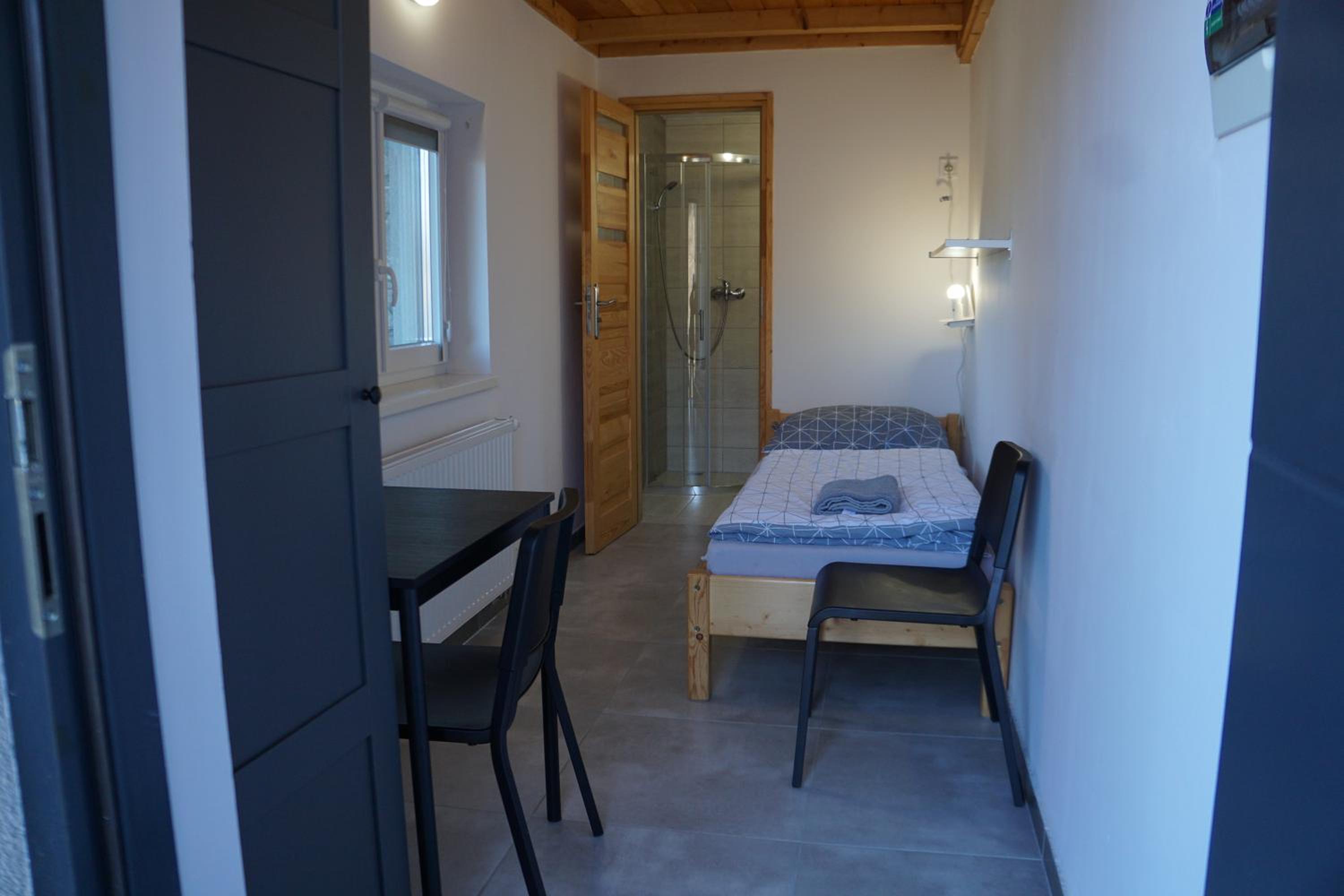 Single Room photo 2